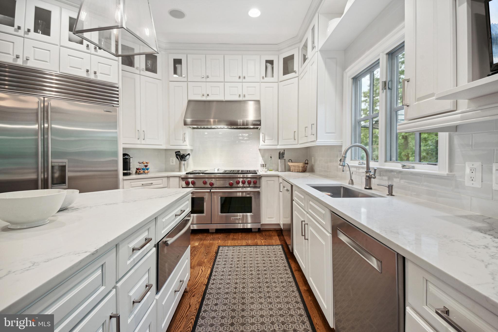 KENTSDALE ESTATES - Residential