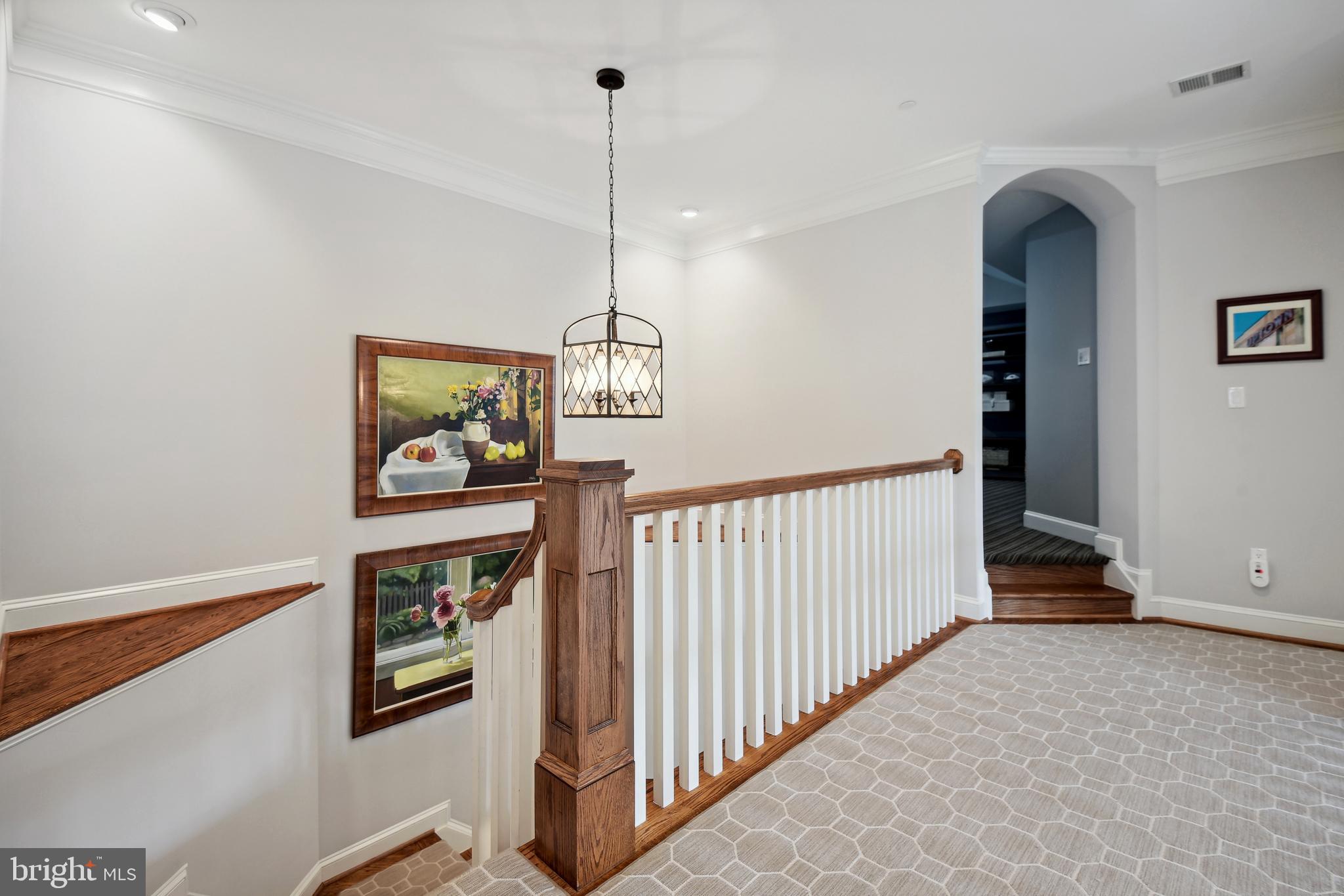 KENTSDALE ESTATES - Residential