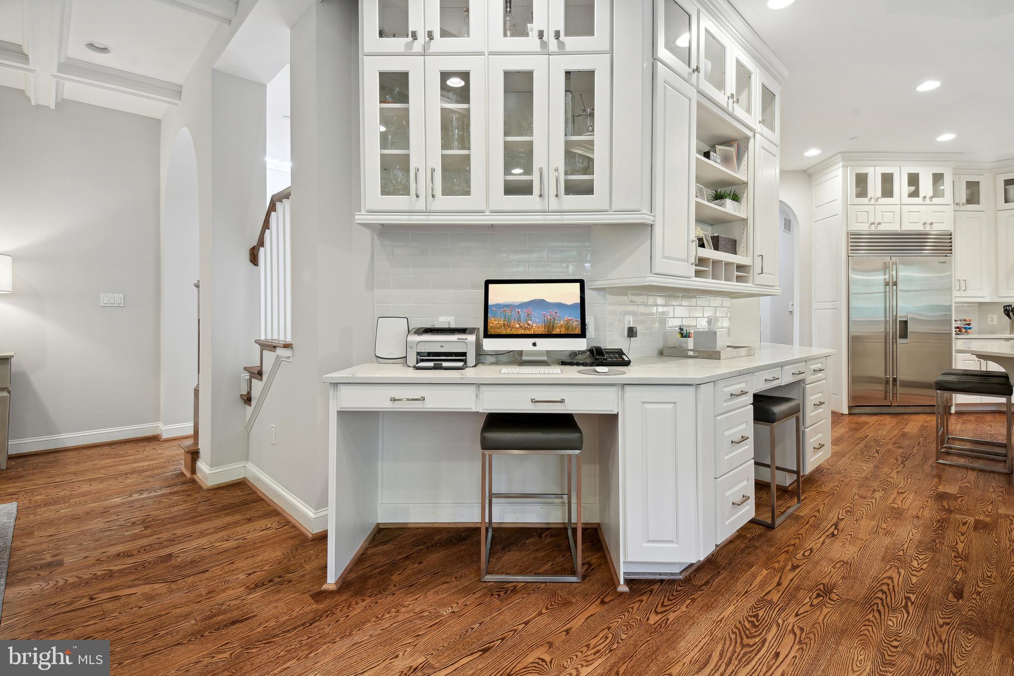 KENTSDALE ESTATES - Residential