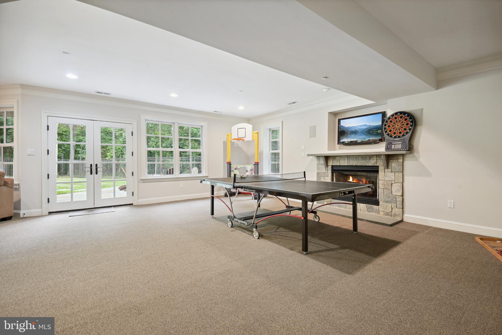 KENTSDALE ESTATES - Residential