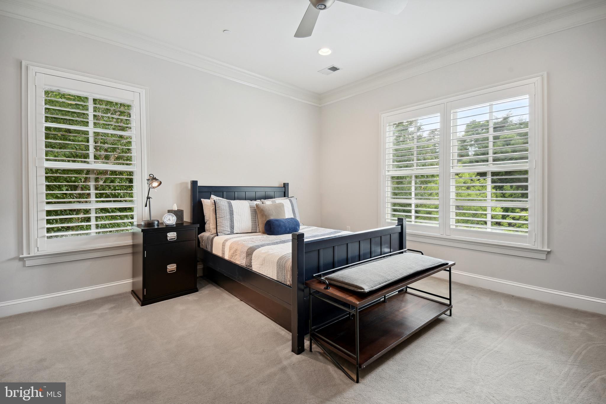 KENTSDALE ESTATES - Residential