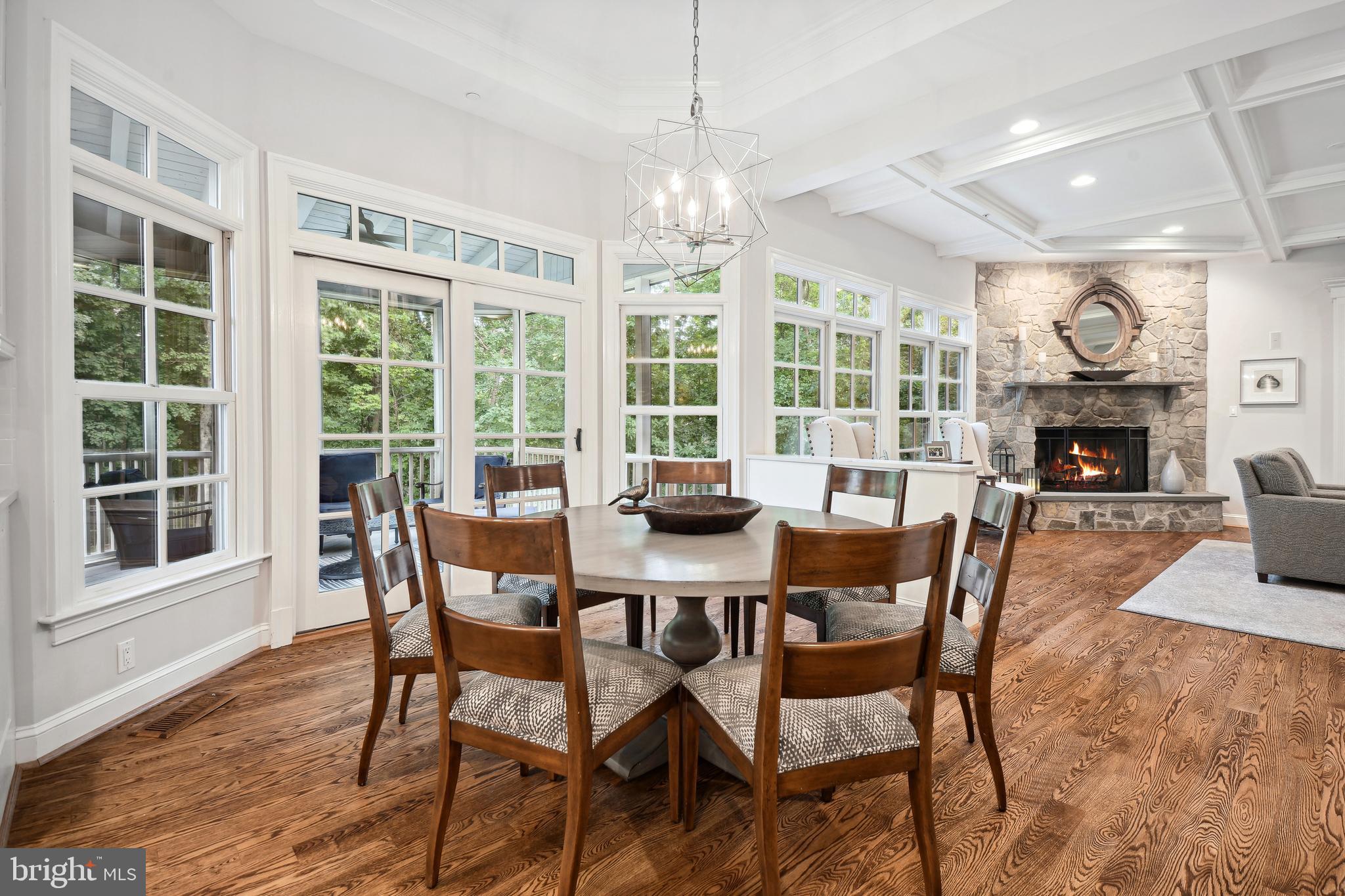 KENTSDALE ESTATES - Residential