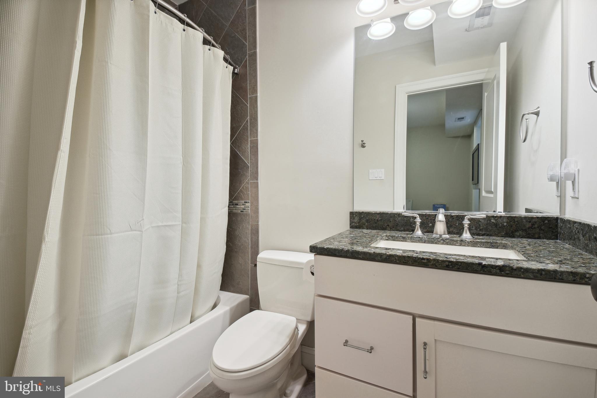 KENTSDALE ESTATES - Residential