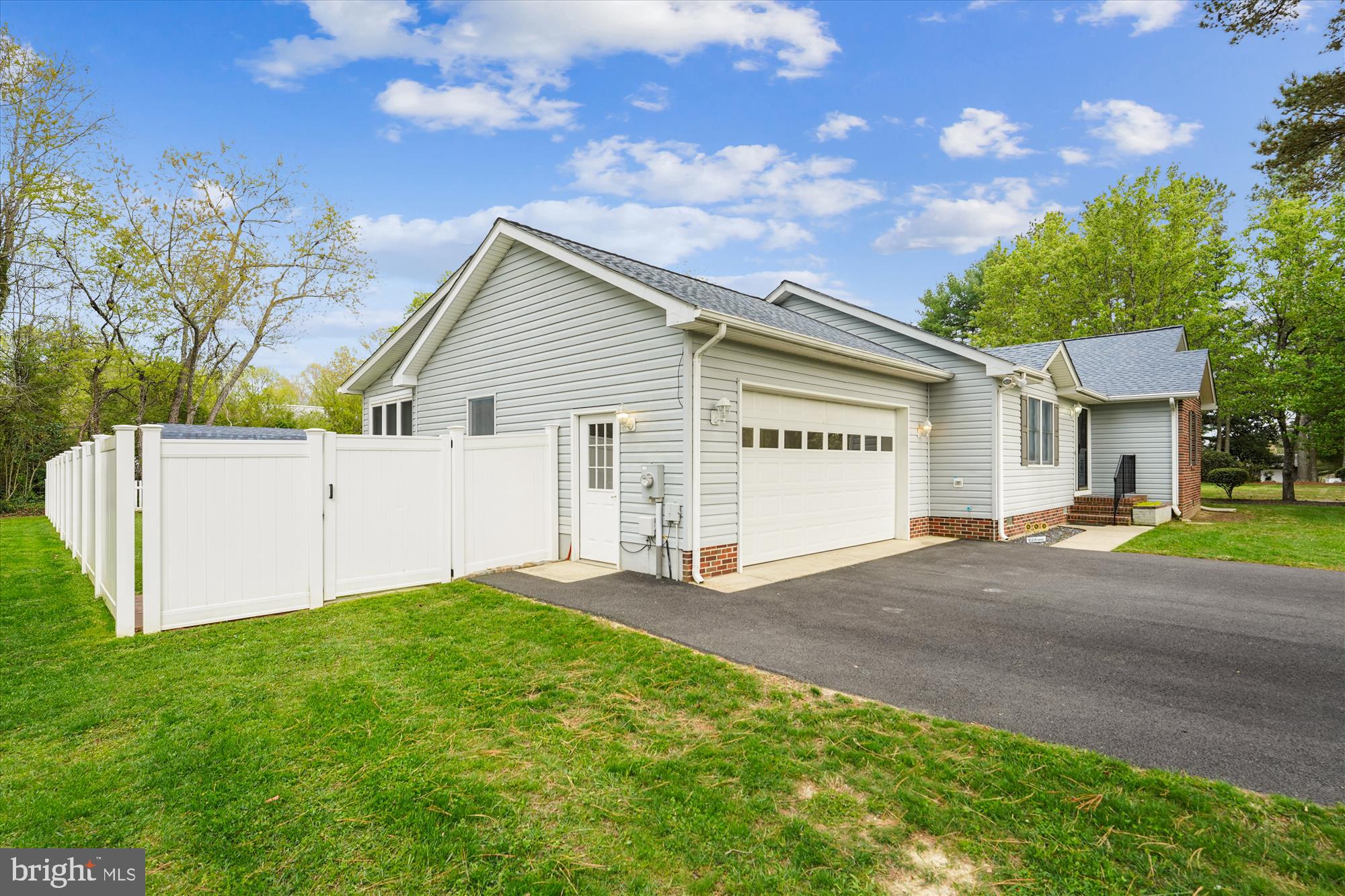 BLUESTONE ESTATES - Residential