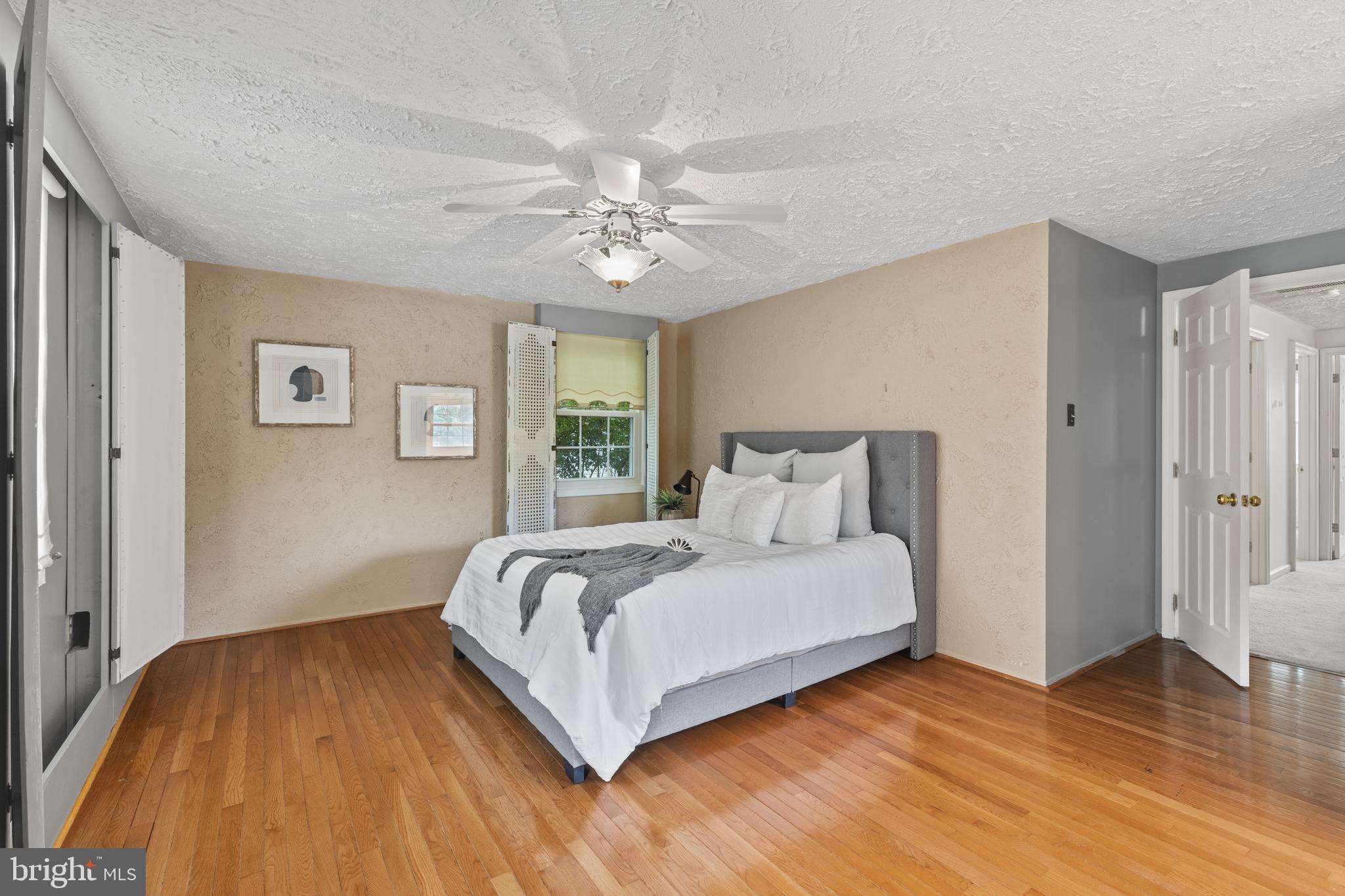 POINTER RIDGE - Residential