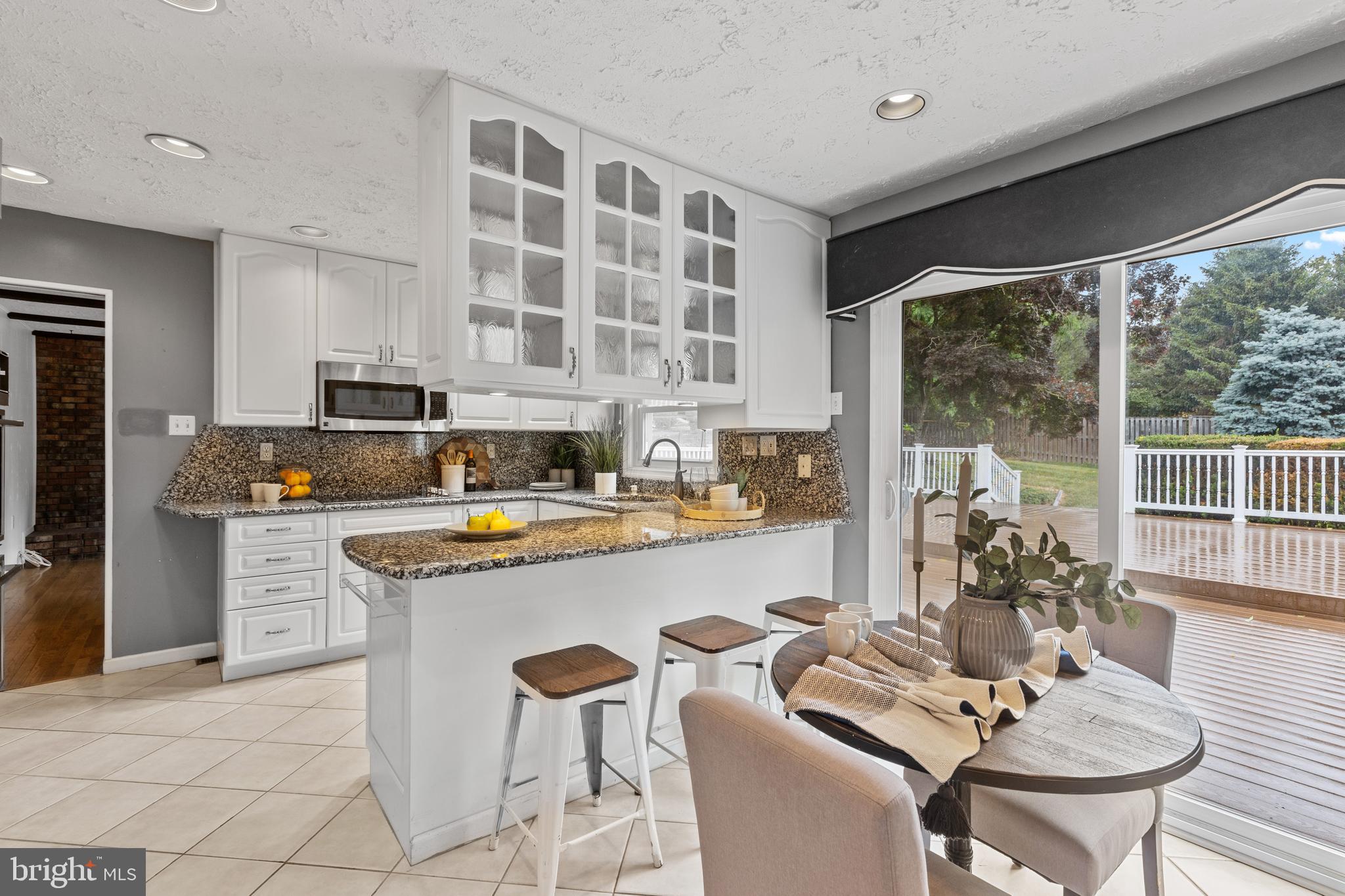 POINTER RIDGE - Residential