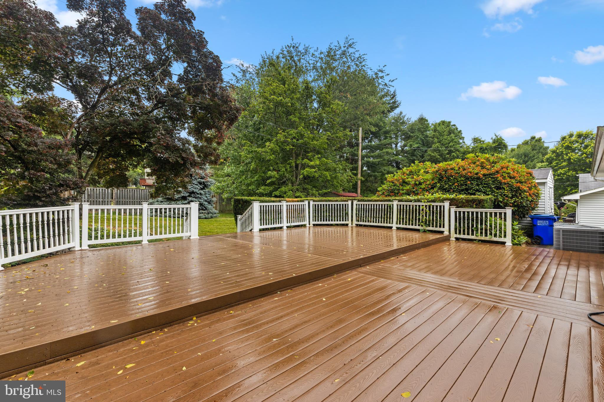 POINTER RIDGE - Residential