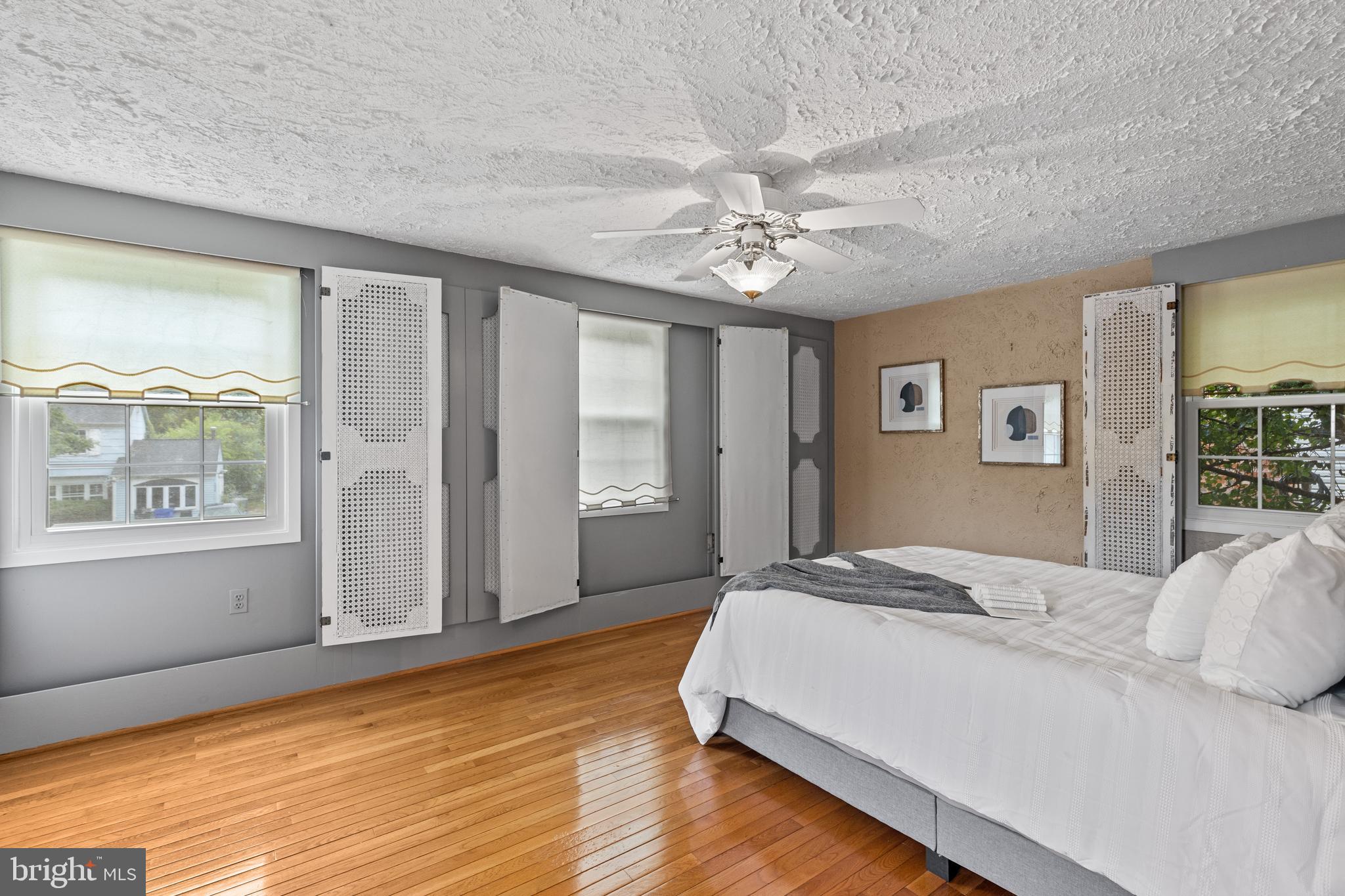 POINTER RIDGE - Residential