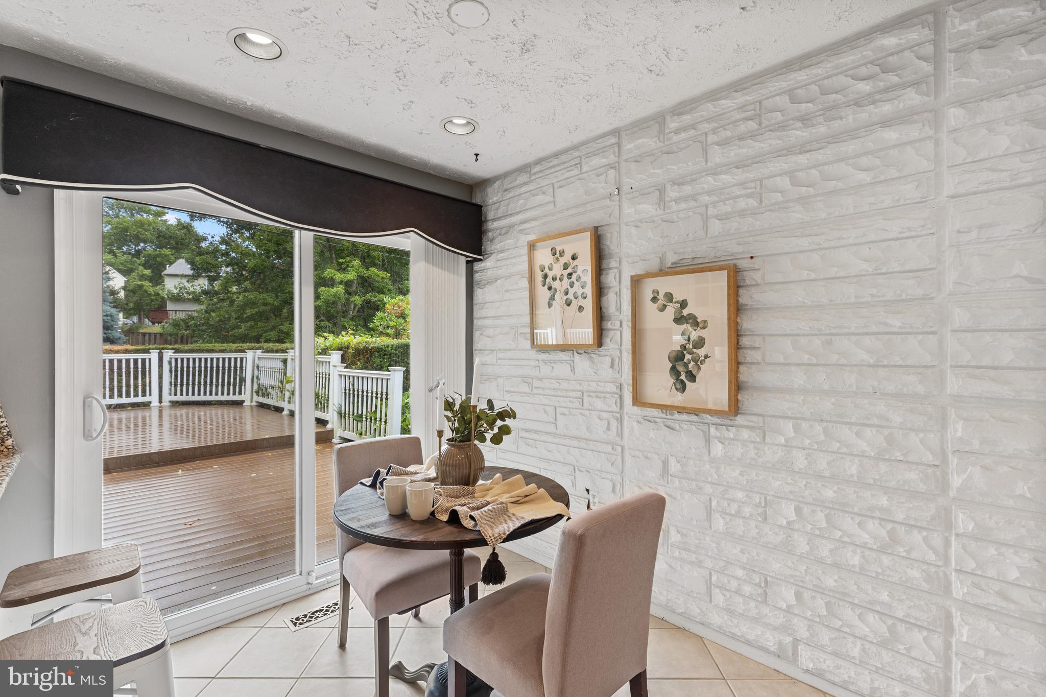 POINTER RIDGE - Residential