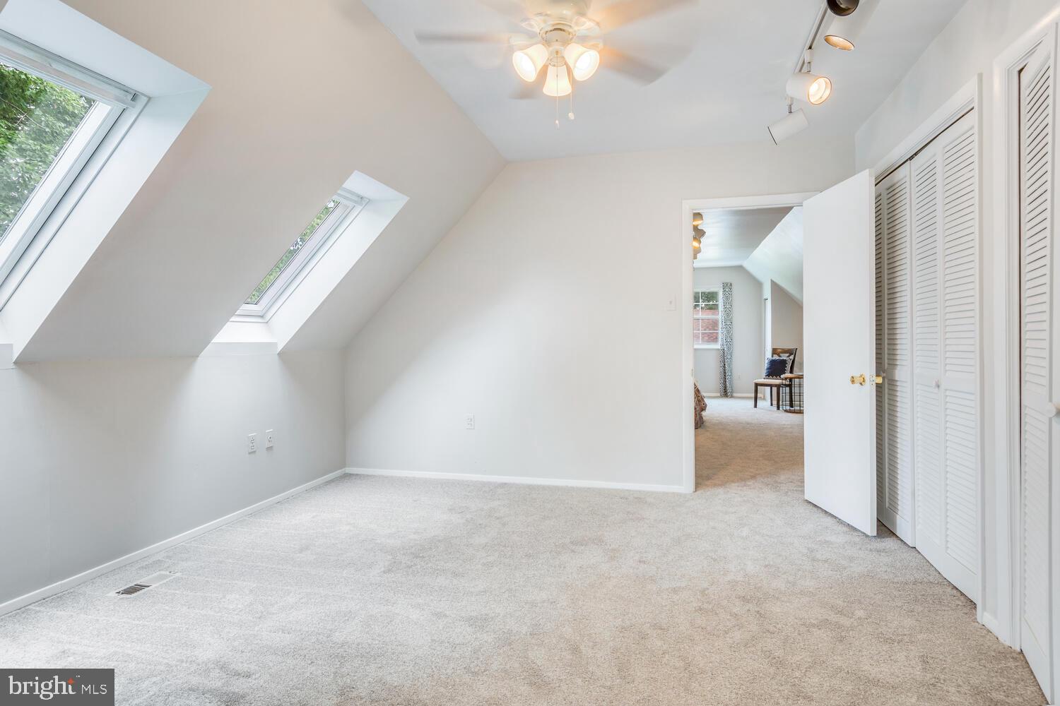 HARBOR VIEW - Residential