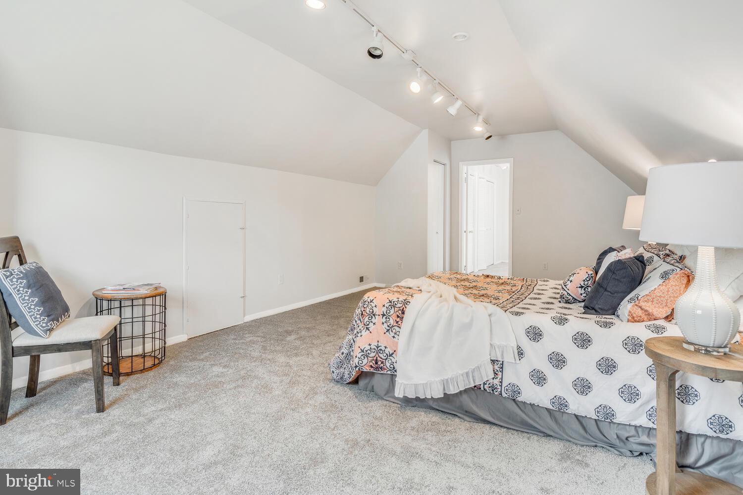 HARBOR VIEW - Residential