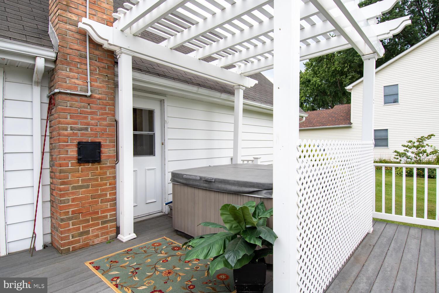 HARBOR VIEW - Residential