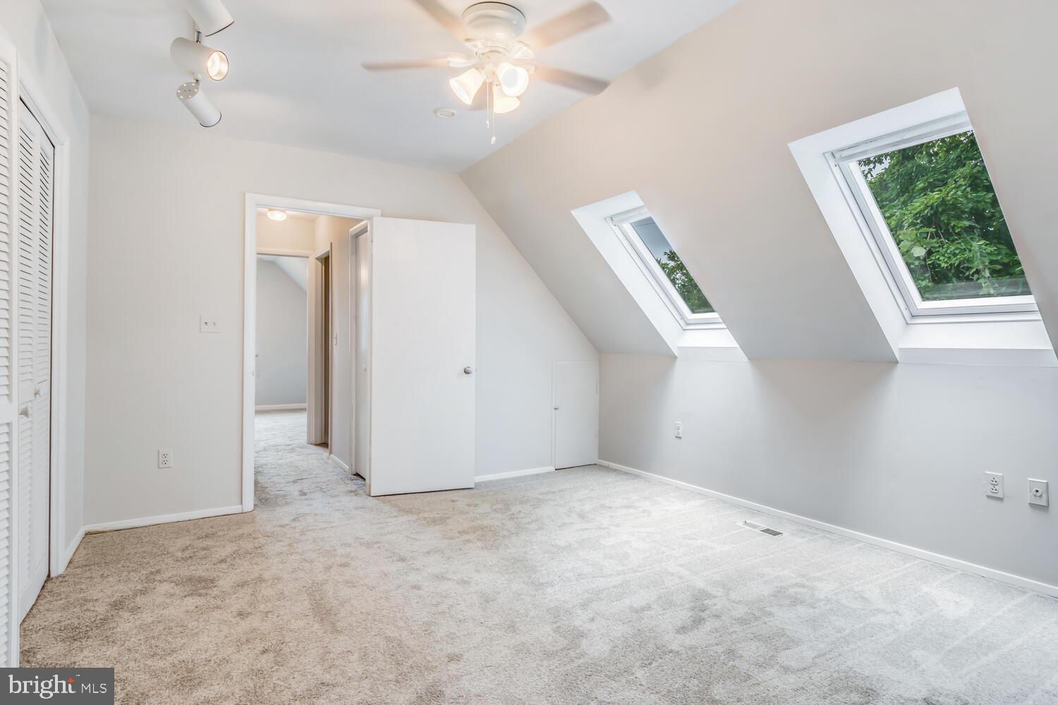 HARBOR VIEW - Residential