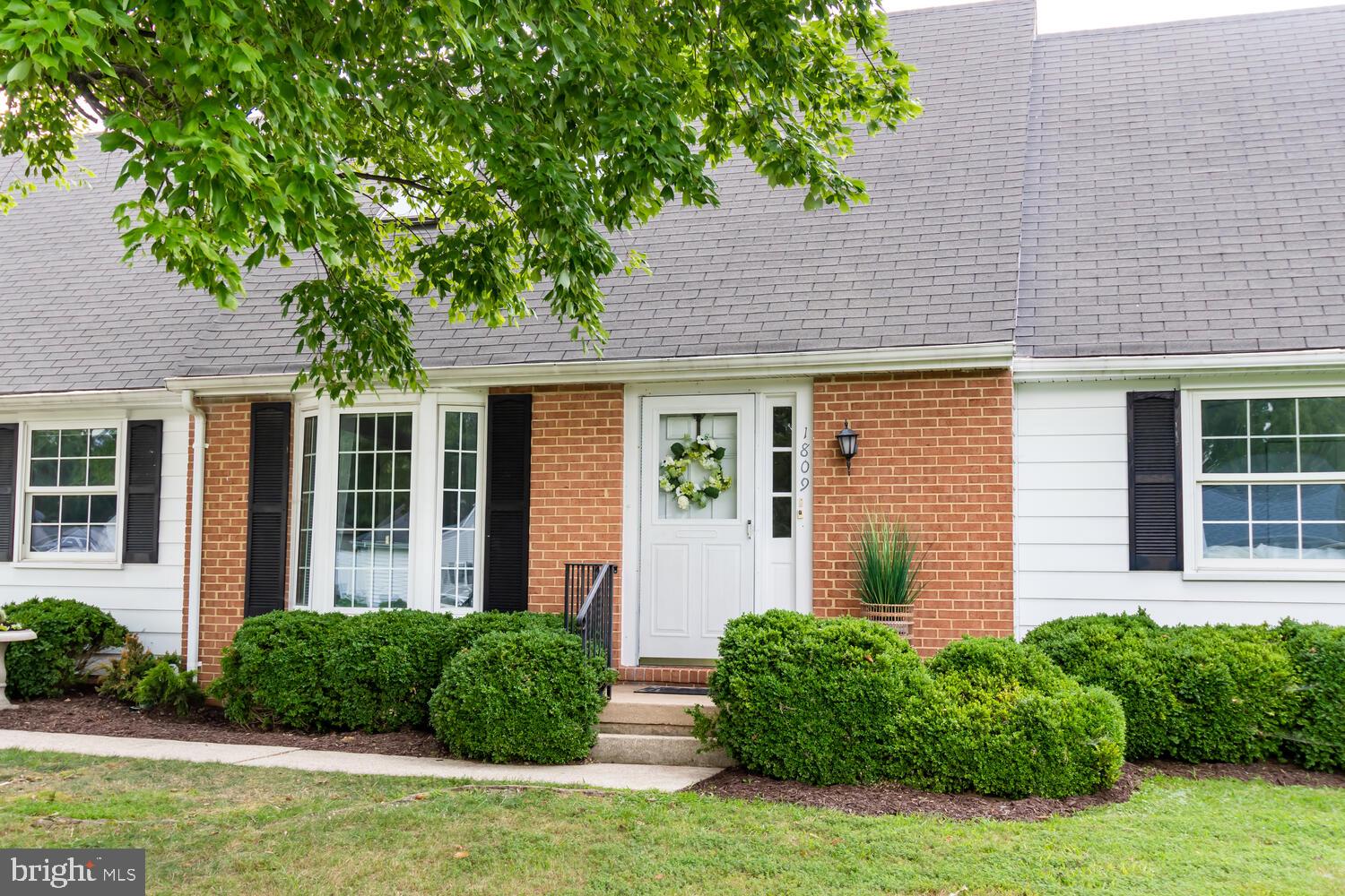 HARBOR VIEW - Residential