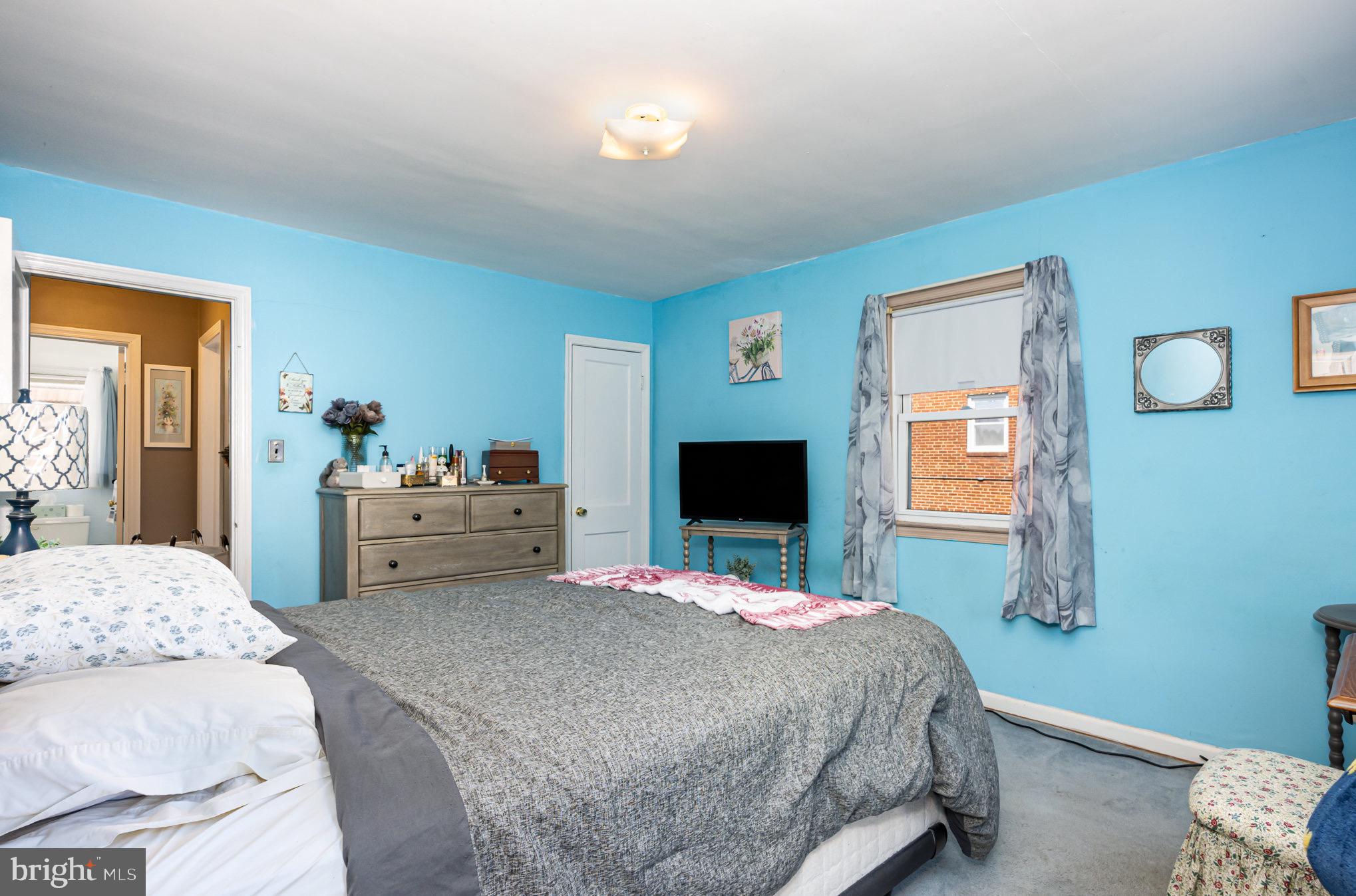 KEN KNOLL - Residential