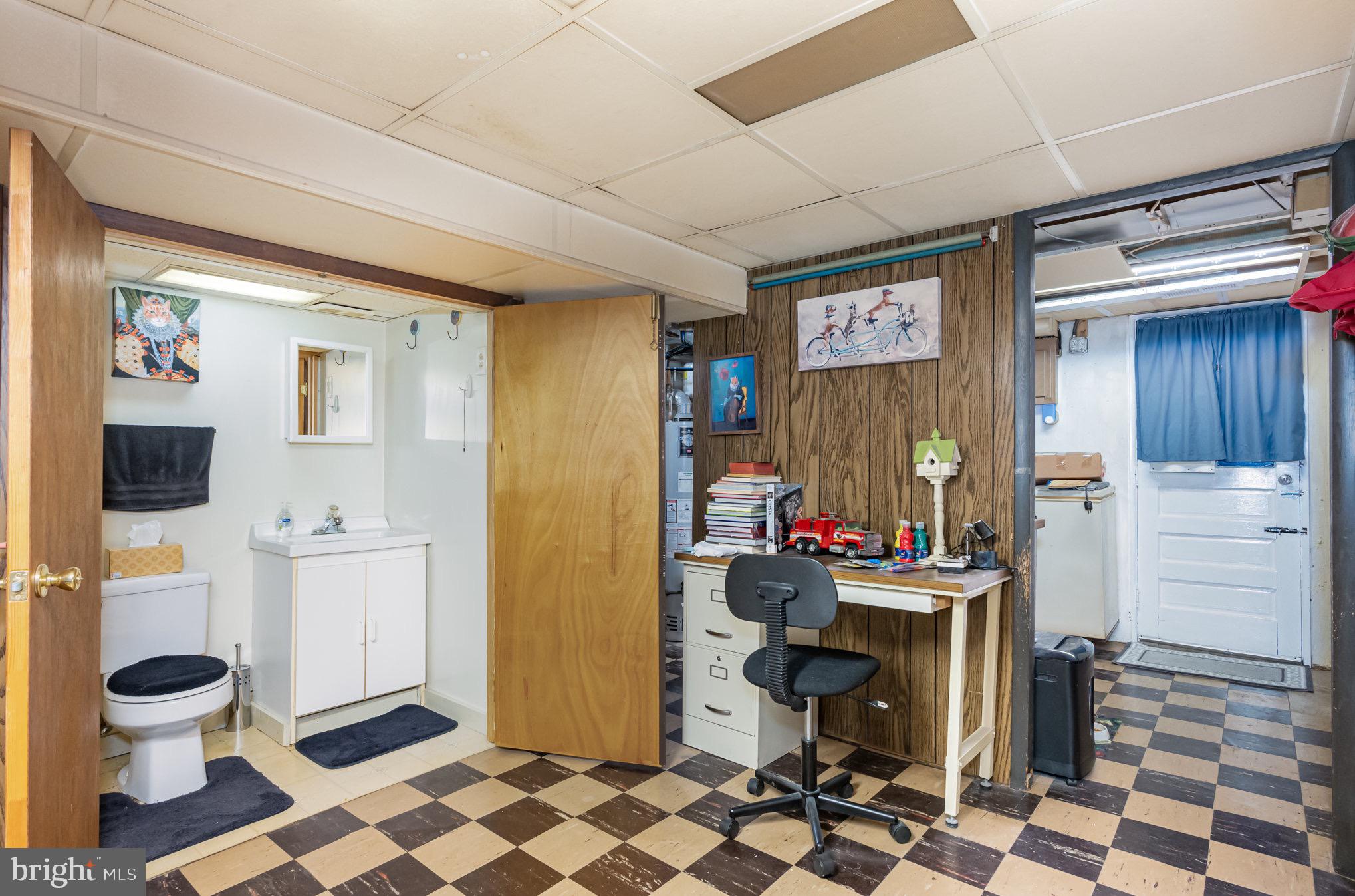 KEN KNOLL - Residential