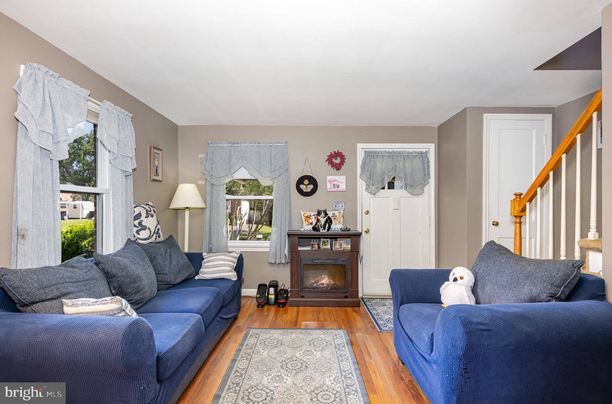 KEN KNOLL - Residential