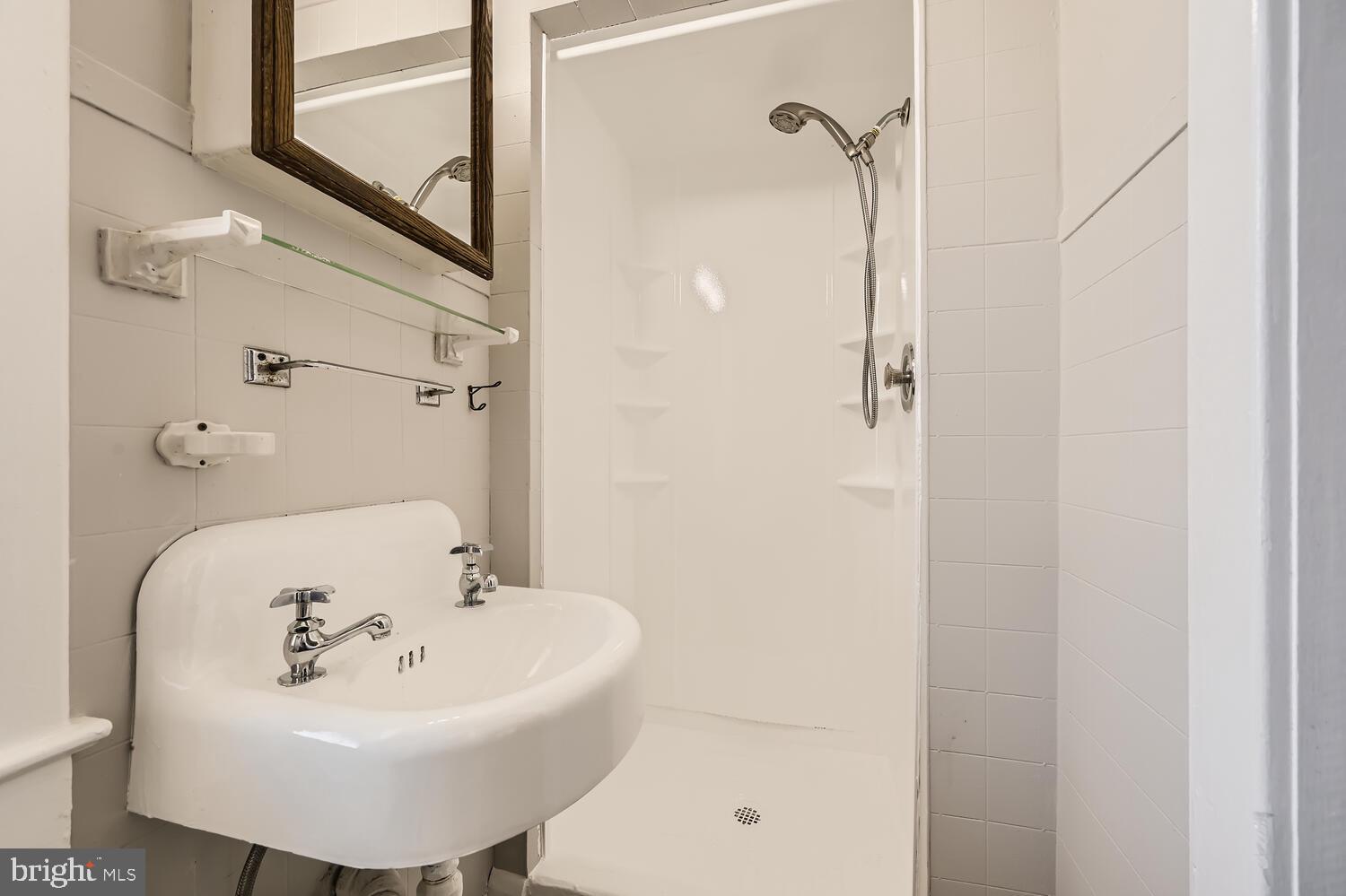 PARKVILLE - Residential Lease