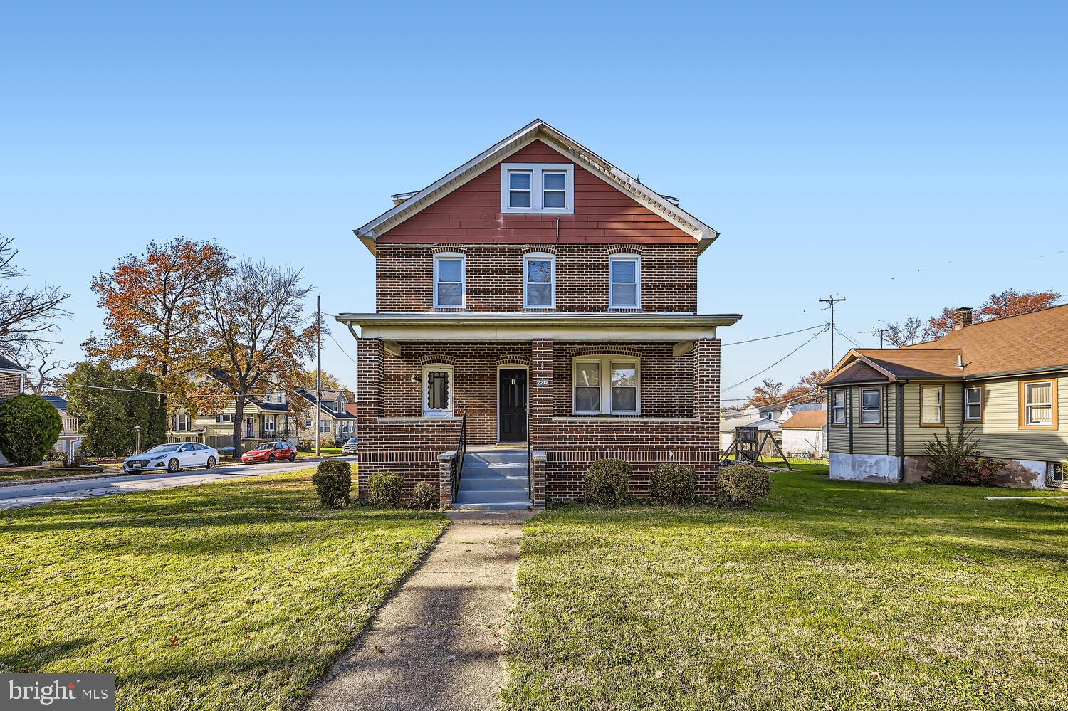 PARKVILLE - Residential Lease