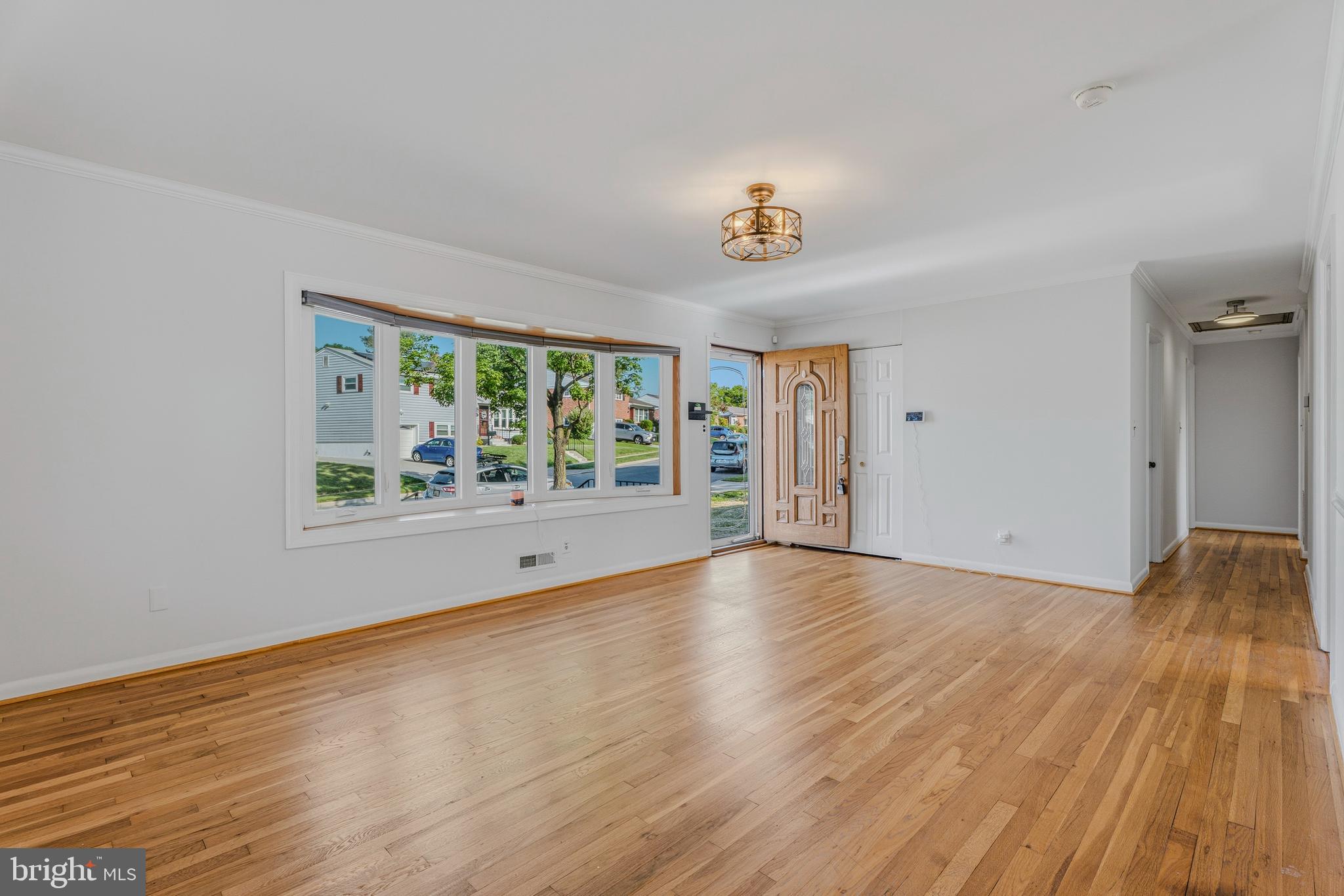YORK MANOR - Residential