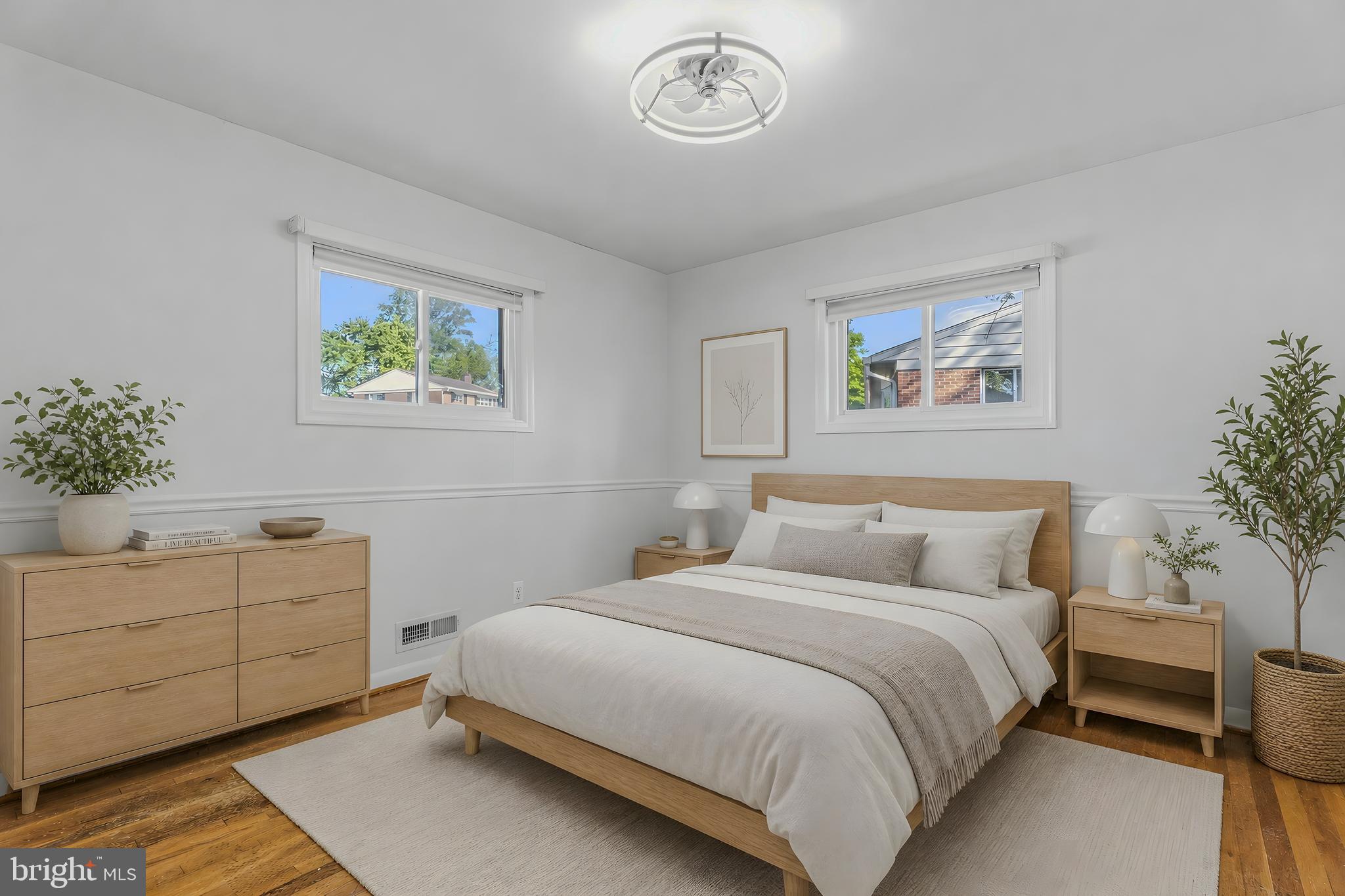YORK MANOR - Residential