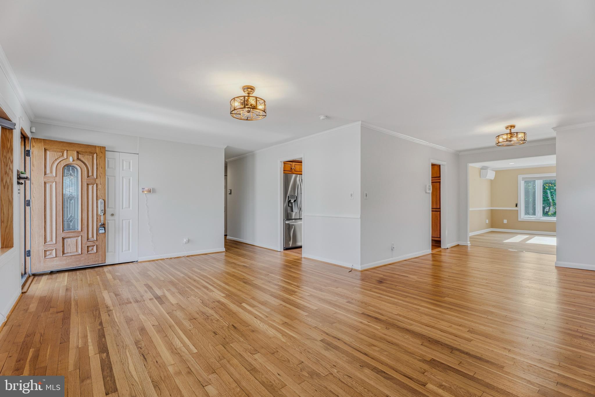YORK MANOR - Residential