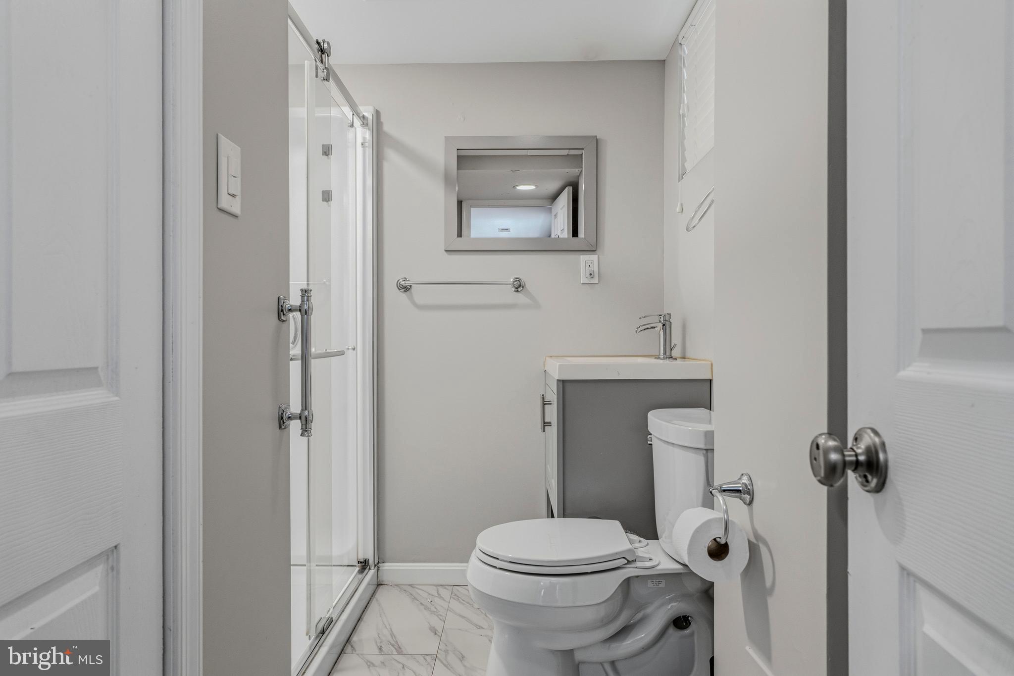 YORK MANOR - Residential