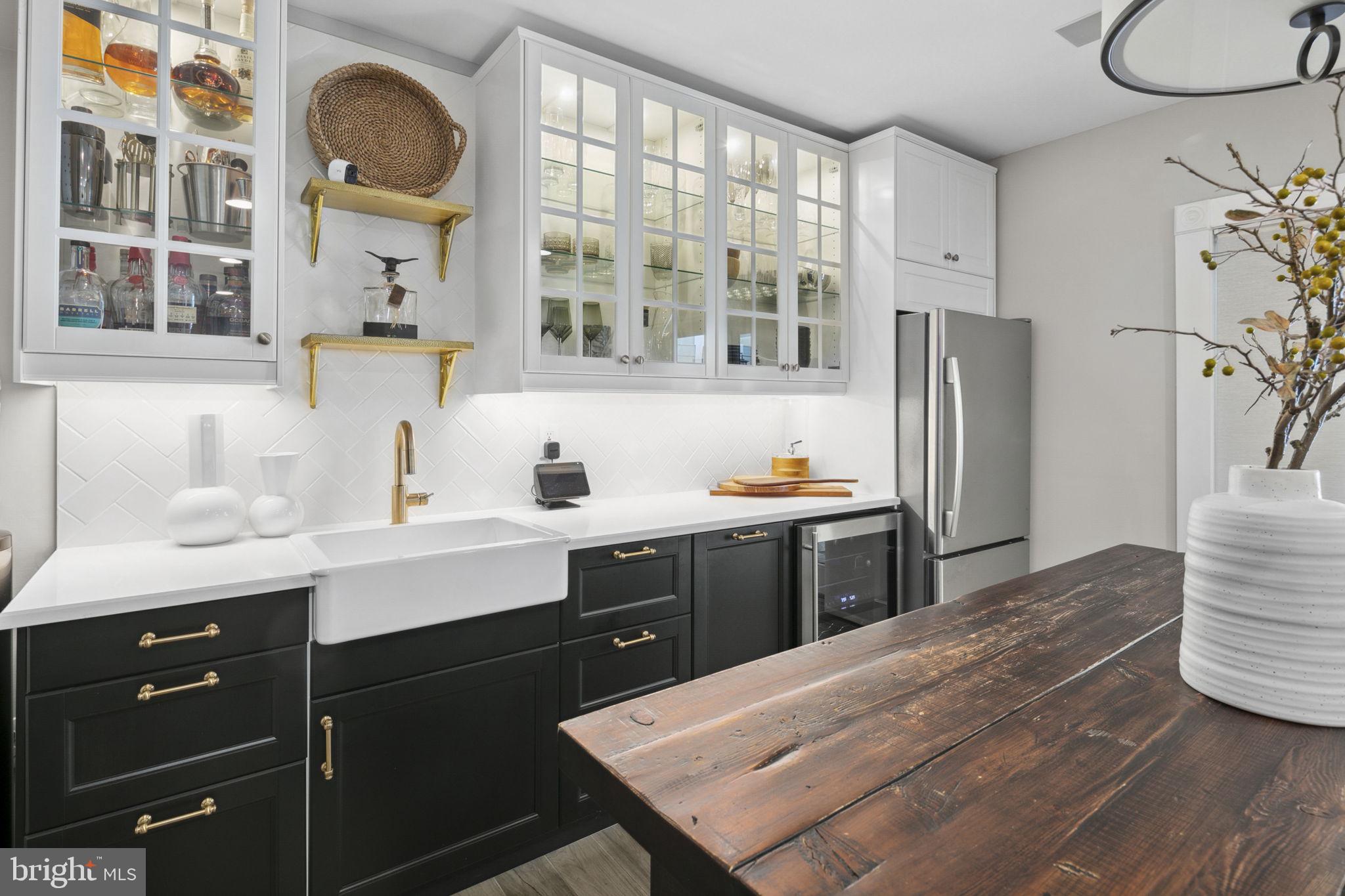 MILBURN TERRACE - Residential