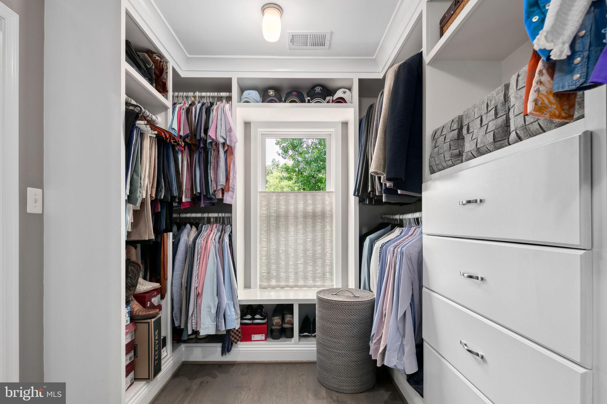 MILBURN TERRACE - Residential