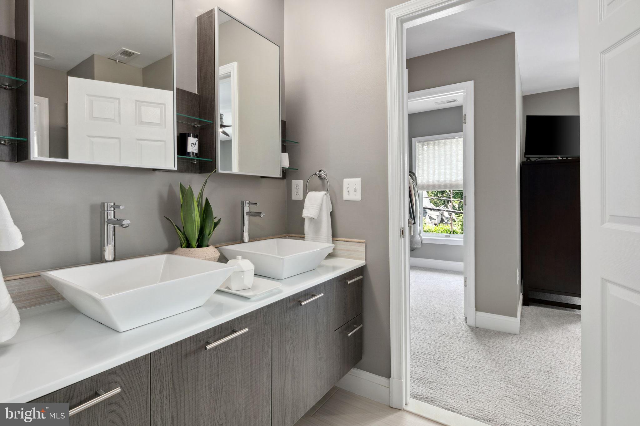 MILBURN TERRACE - Residential