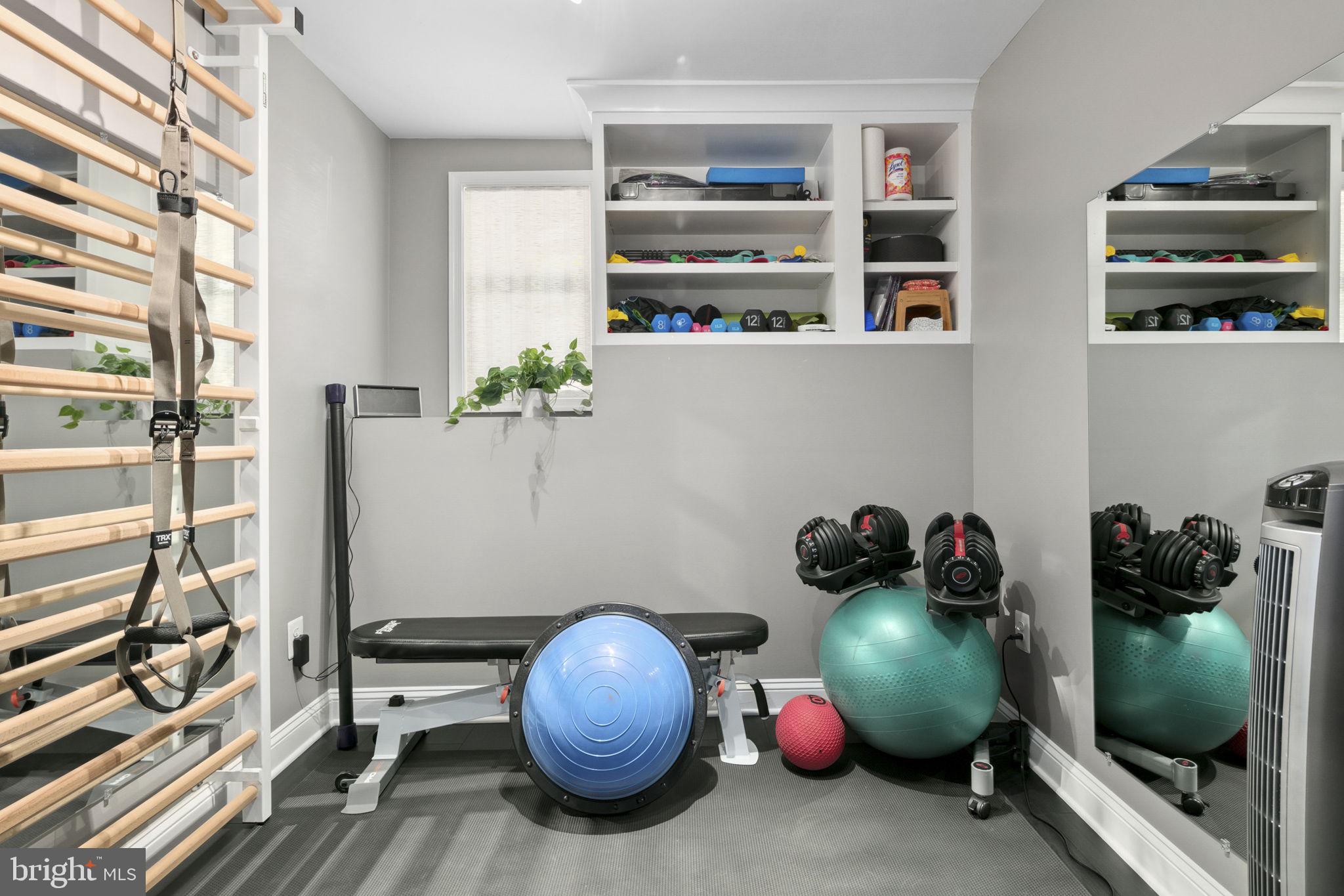 MILBURN TERRACE - Residential