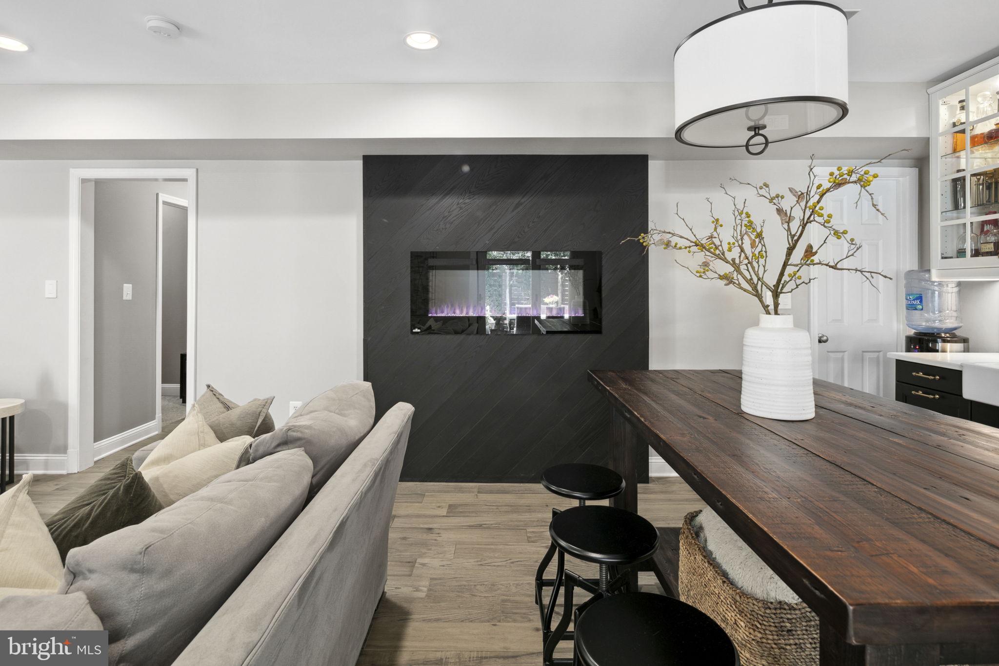 MILBURN TERRACE - Residential