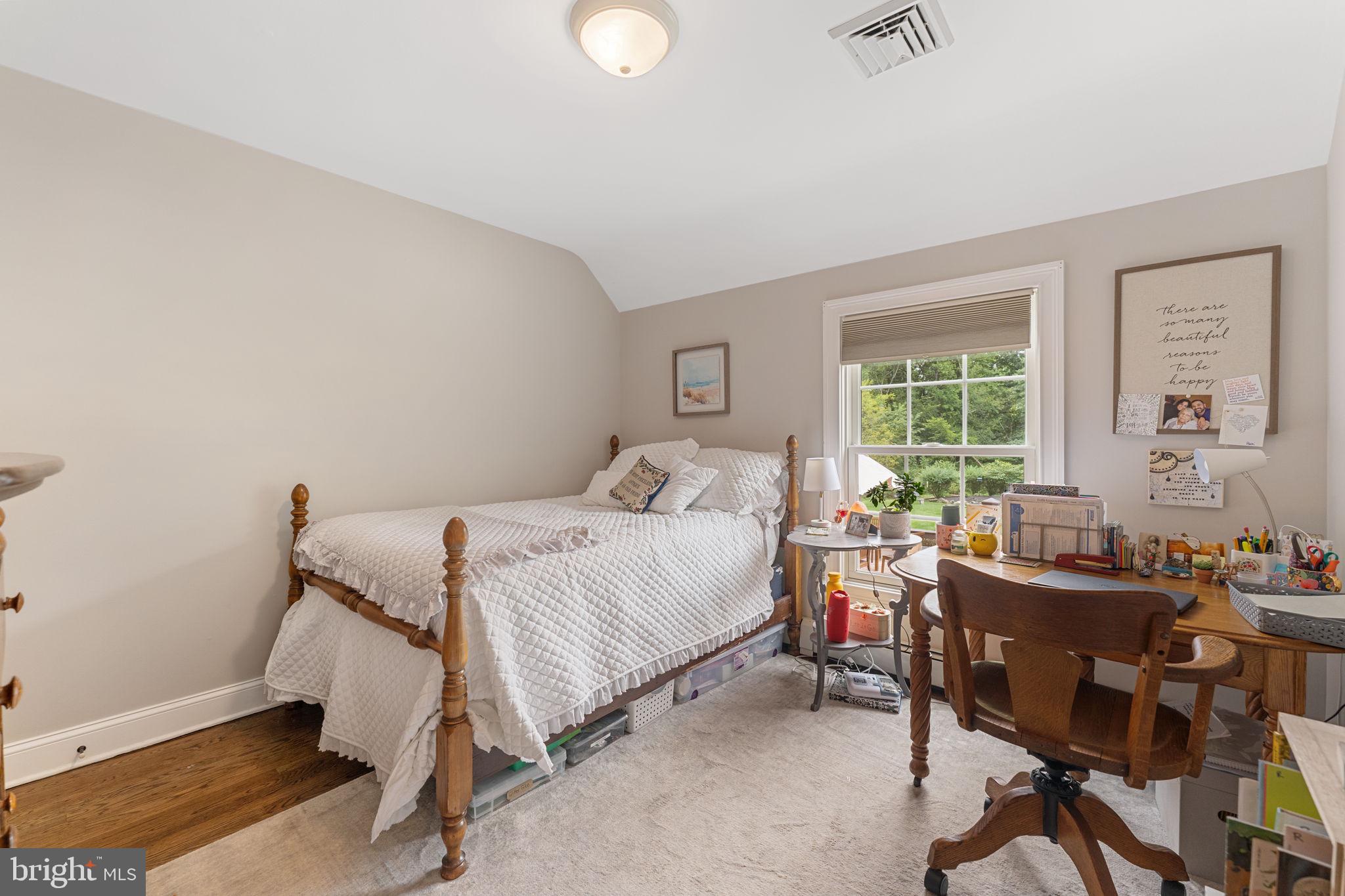 WILLISTOWN ACRES - Residential