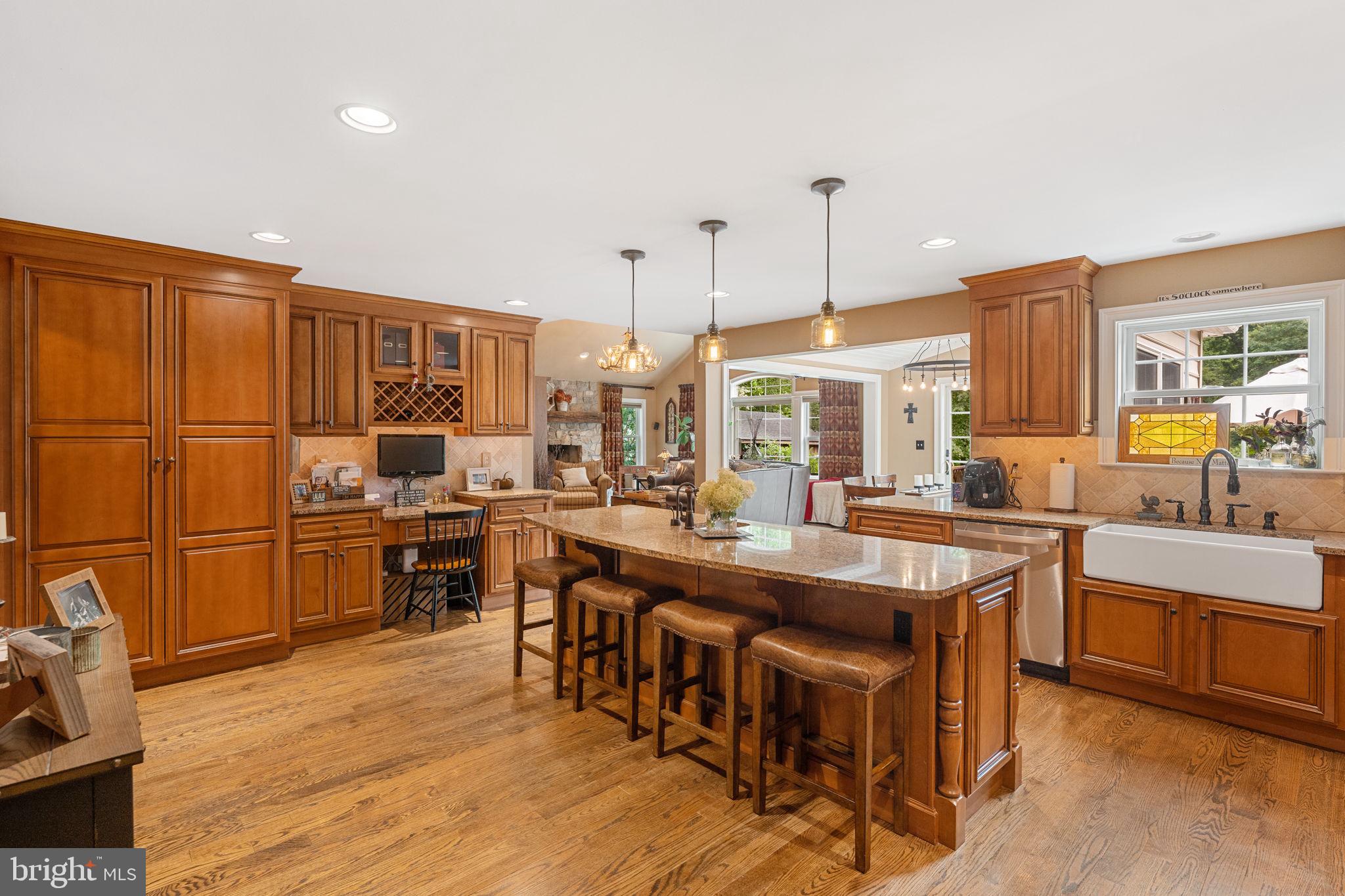 WILLISTOWN ACRES - Residential