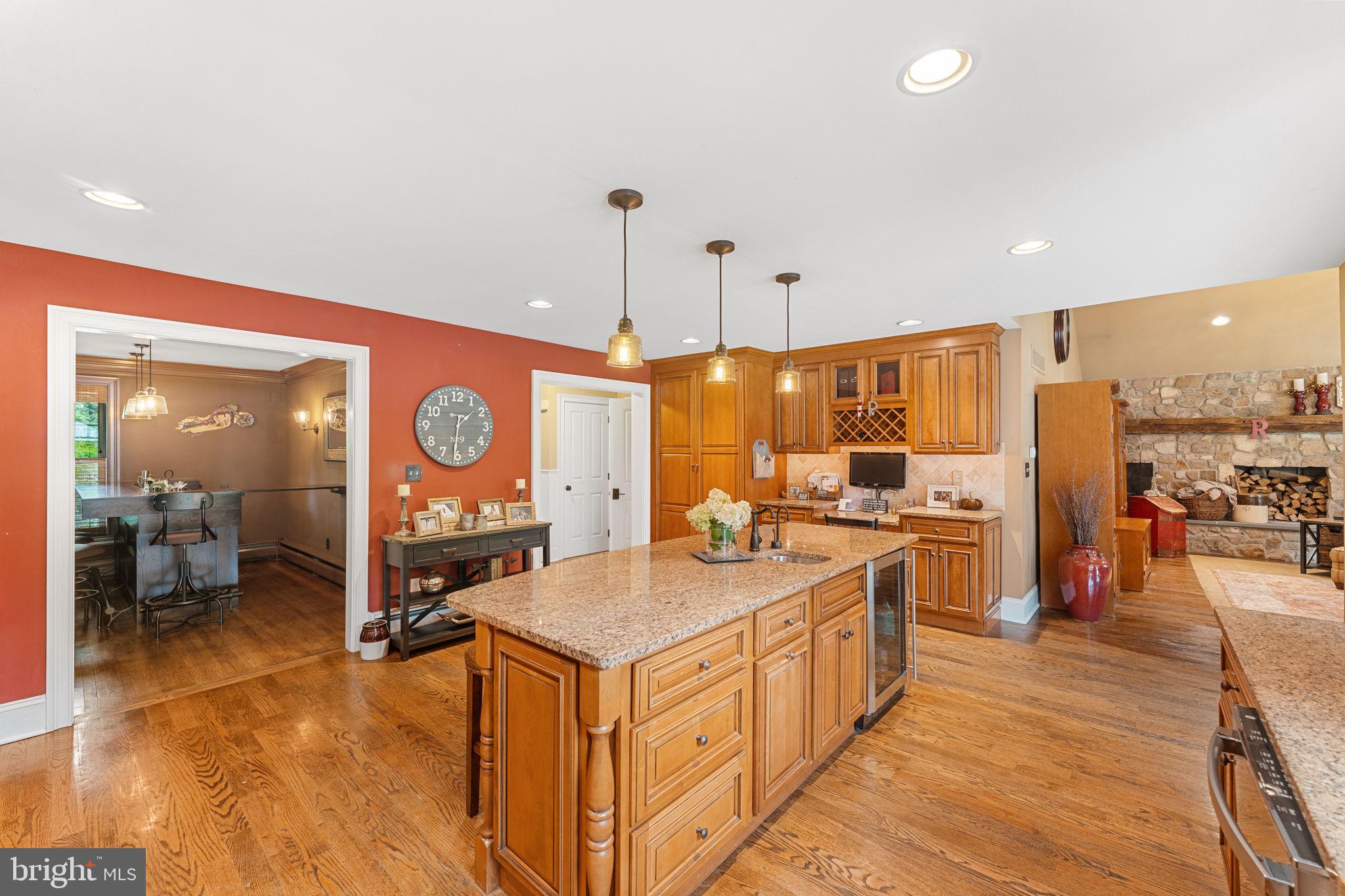 WILLISTOWN ACRES - Residential