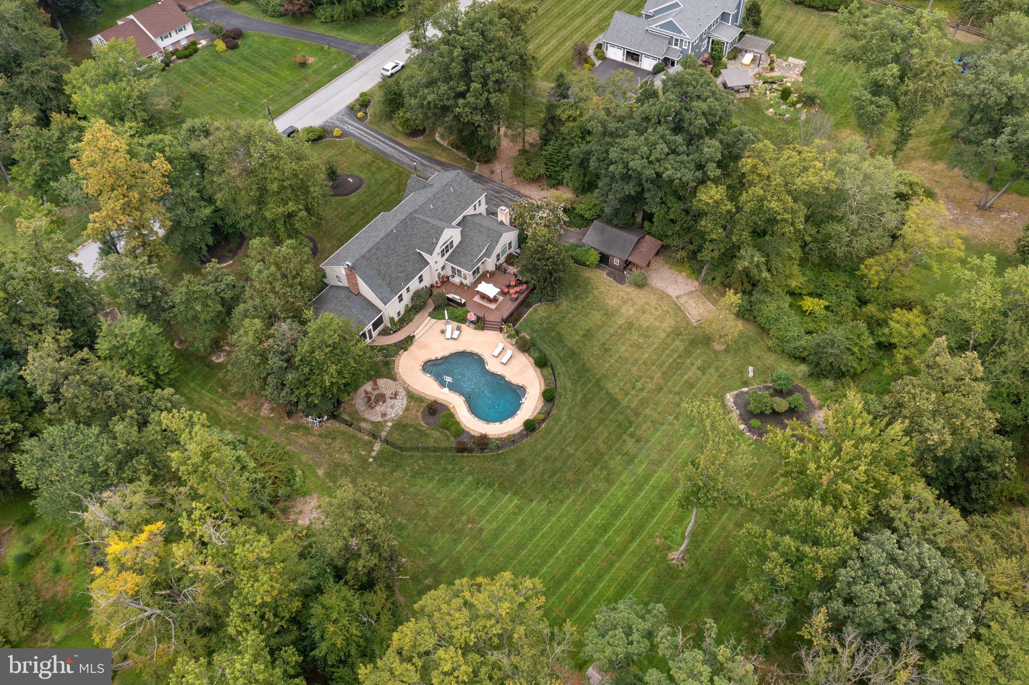 WILLISTOWN ACRES - Residential