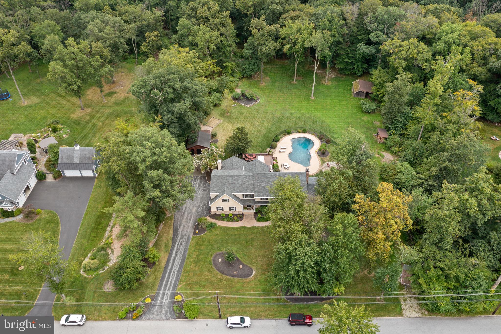 WILLISTOWN ACRES - Residential