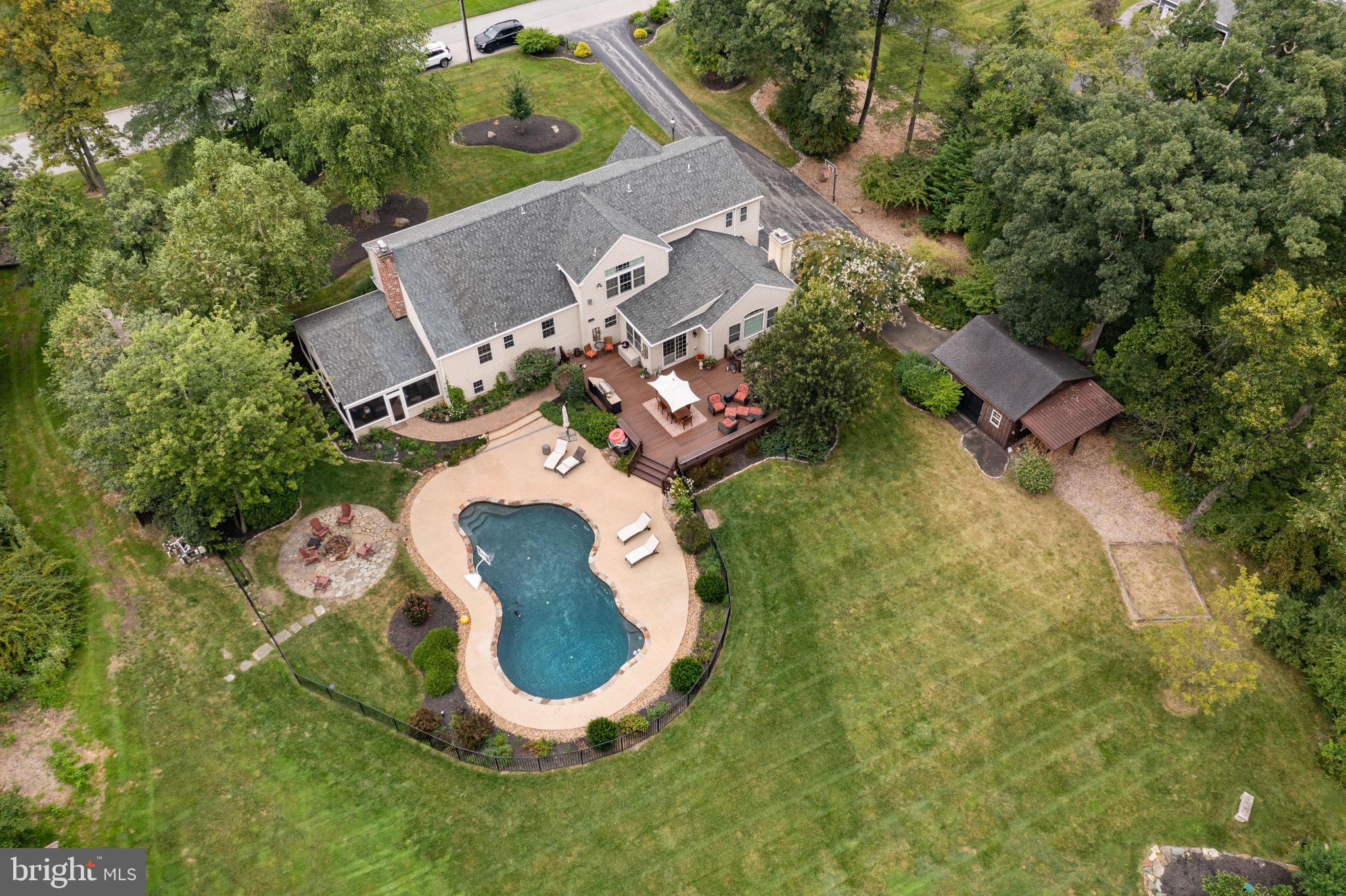 WILLISTOWN ACRES - Residential