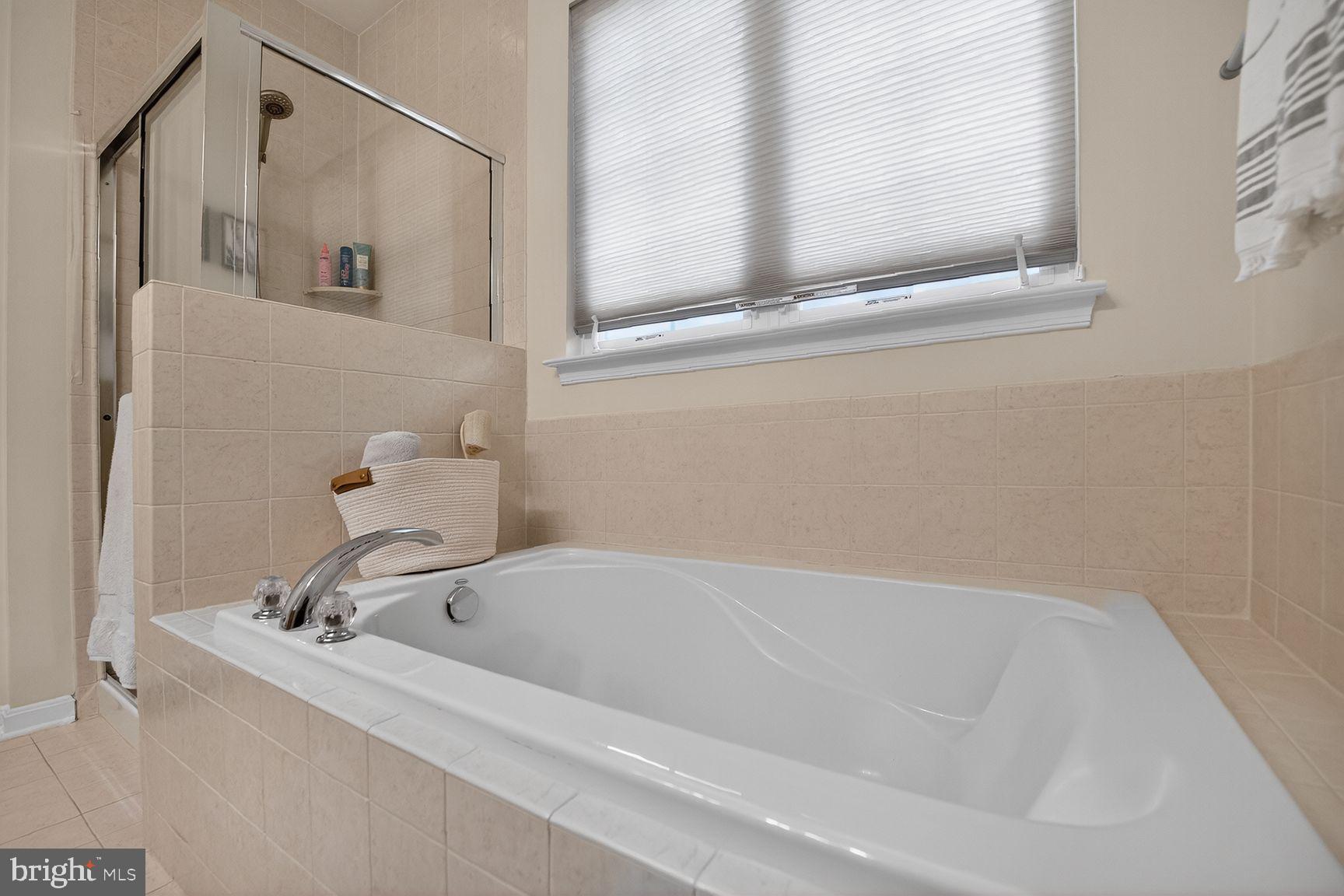 THE TOWNES AT VILLAGE PLACE - Residential