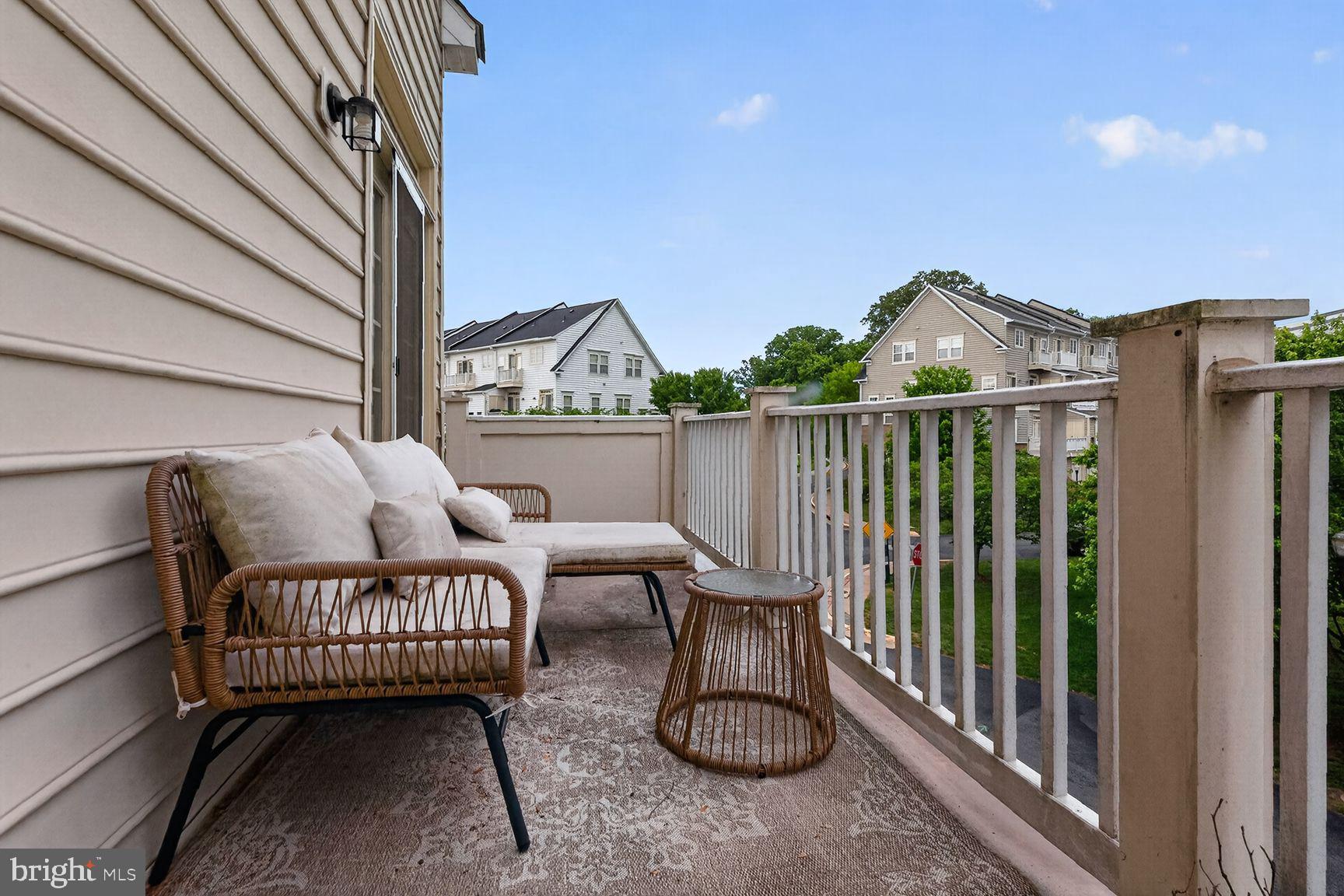 THE TOWNES AT VILLAGE PLACE - Residential