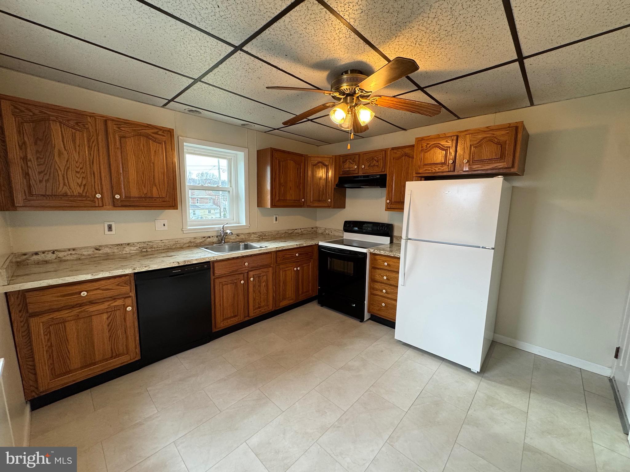 COATESVILLE BORO - Residential Lease