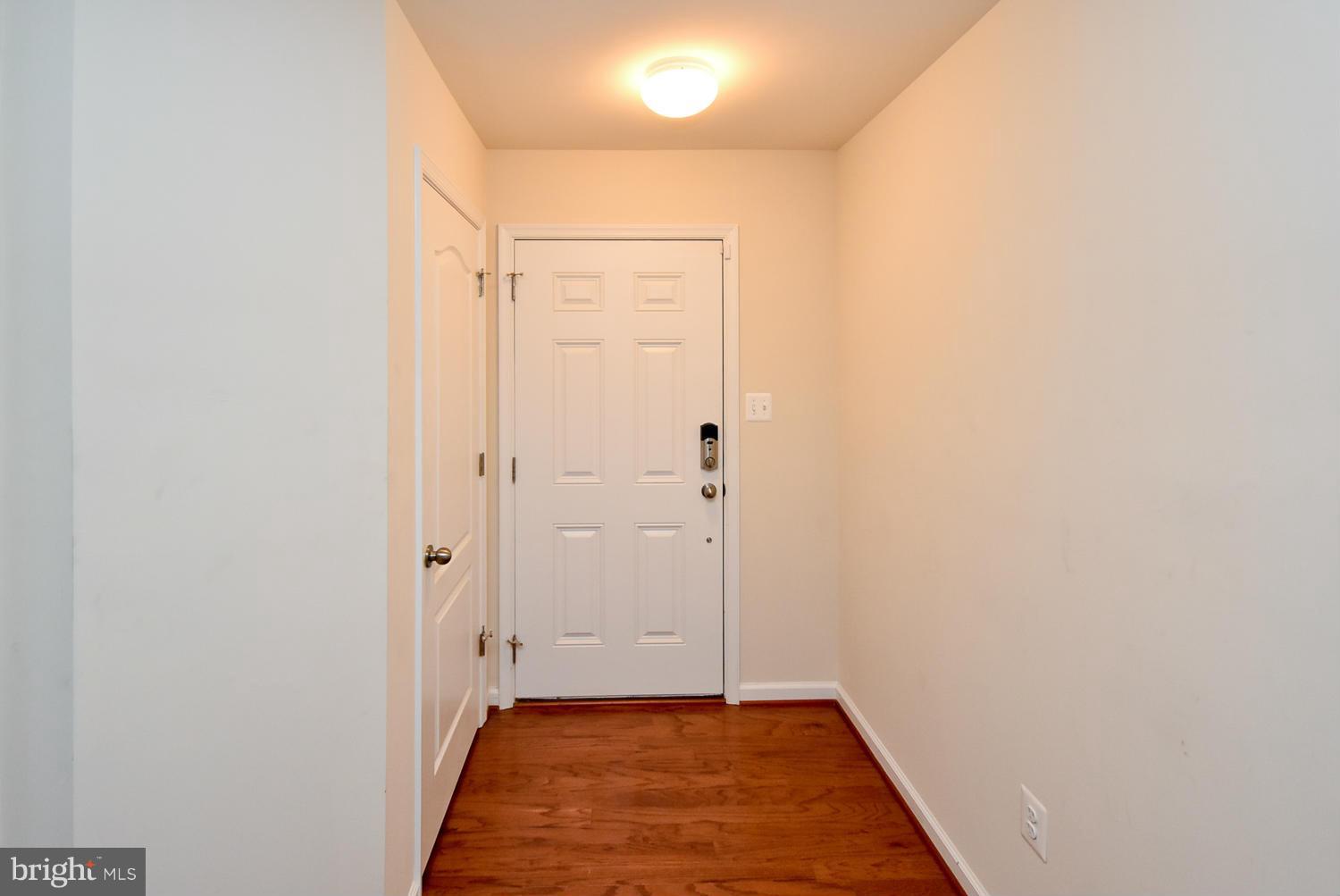 CHELSEA MANOR - Residential