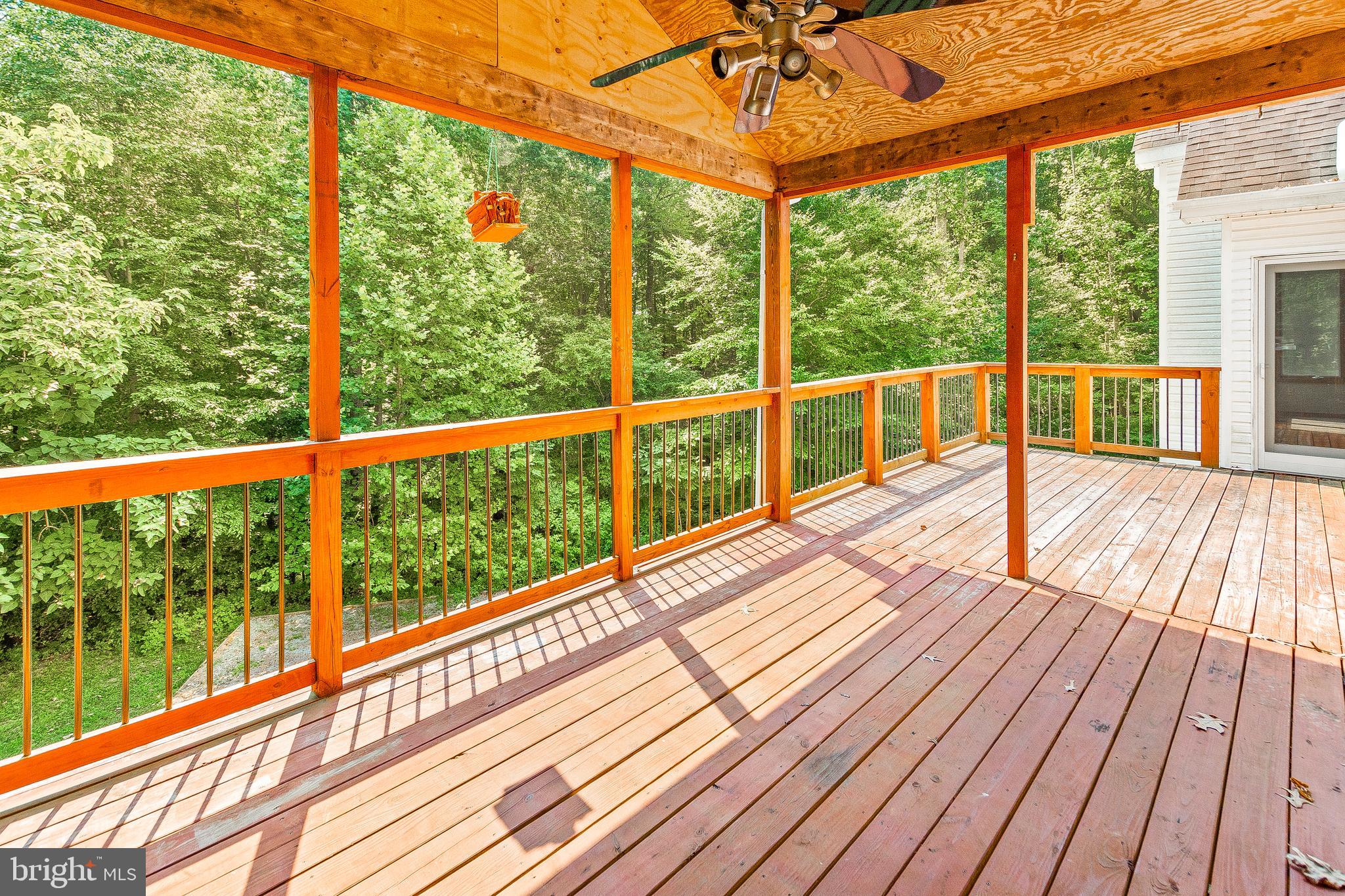 HUNTING CREEK WOODS - Residential