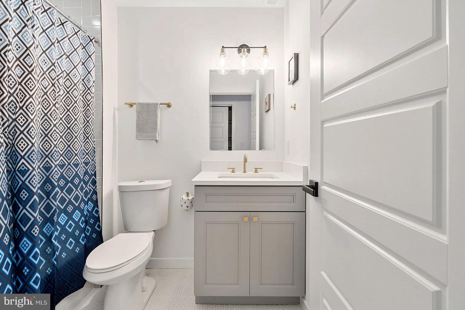 POINT BREEZE - Residential Lease