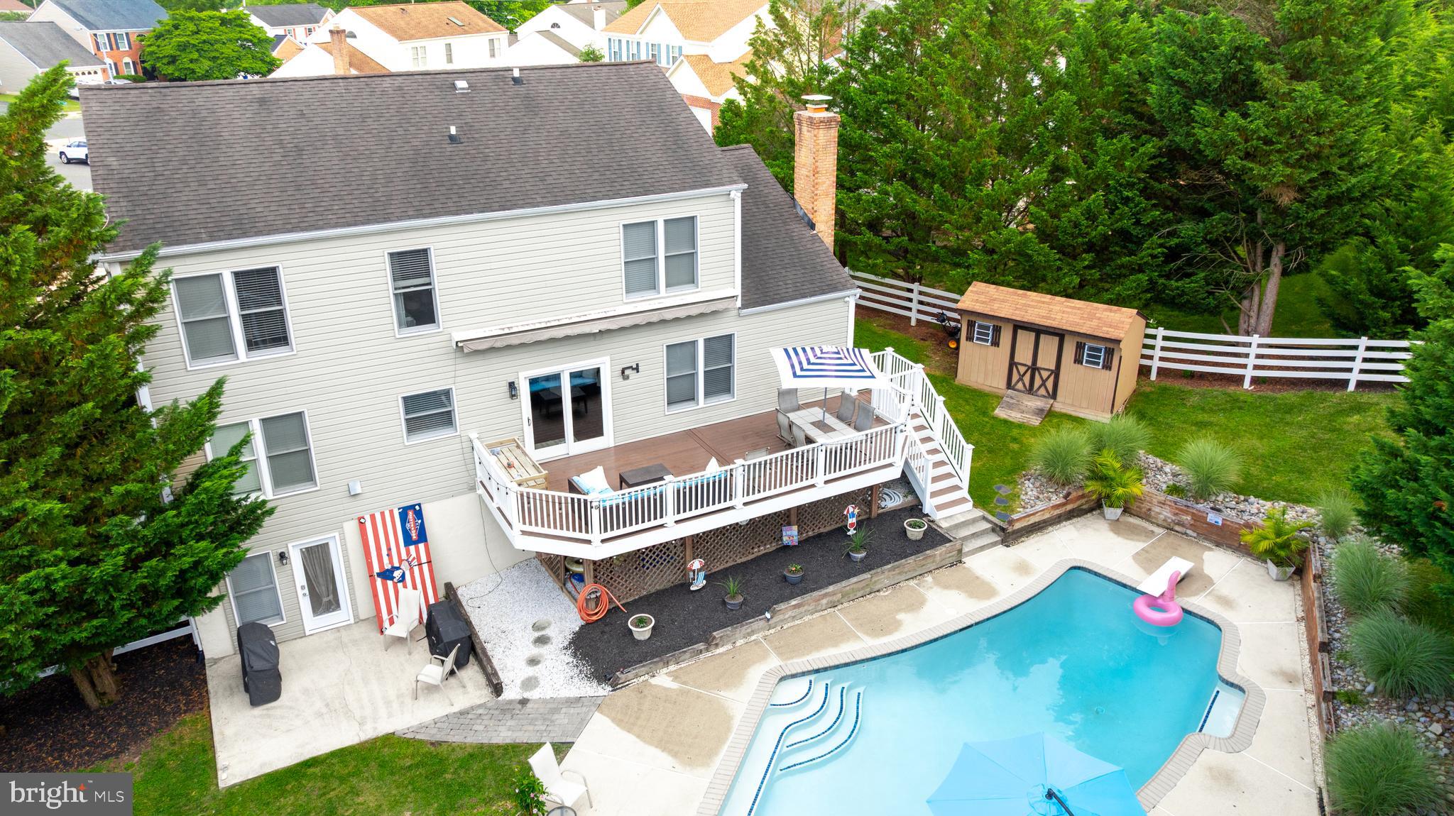 5 KENT NARROWS COURT