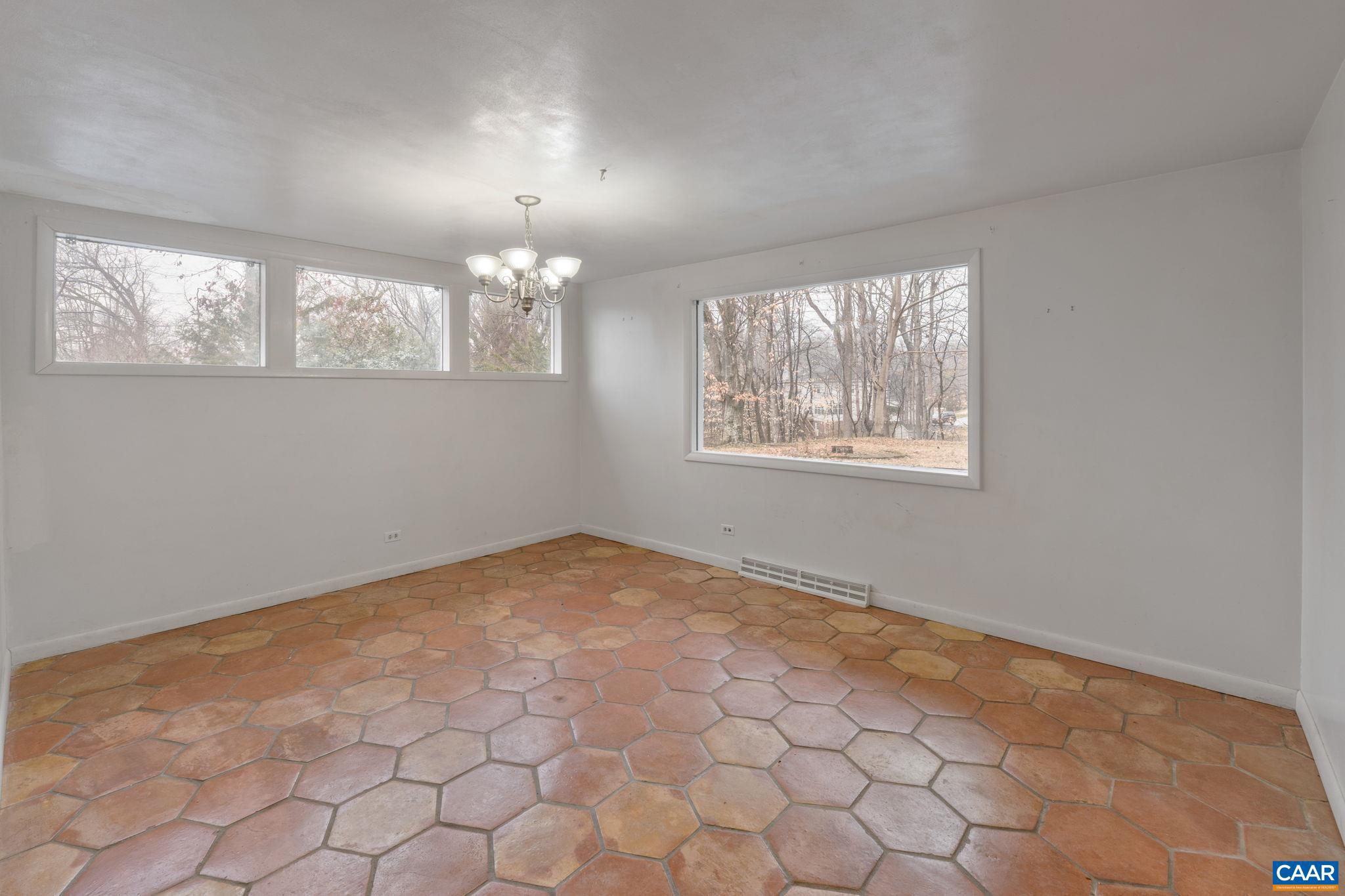 NORTHFIELDS - Residential