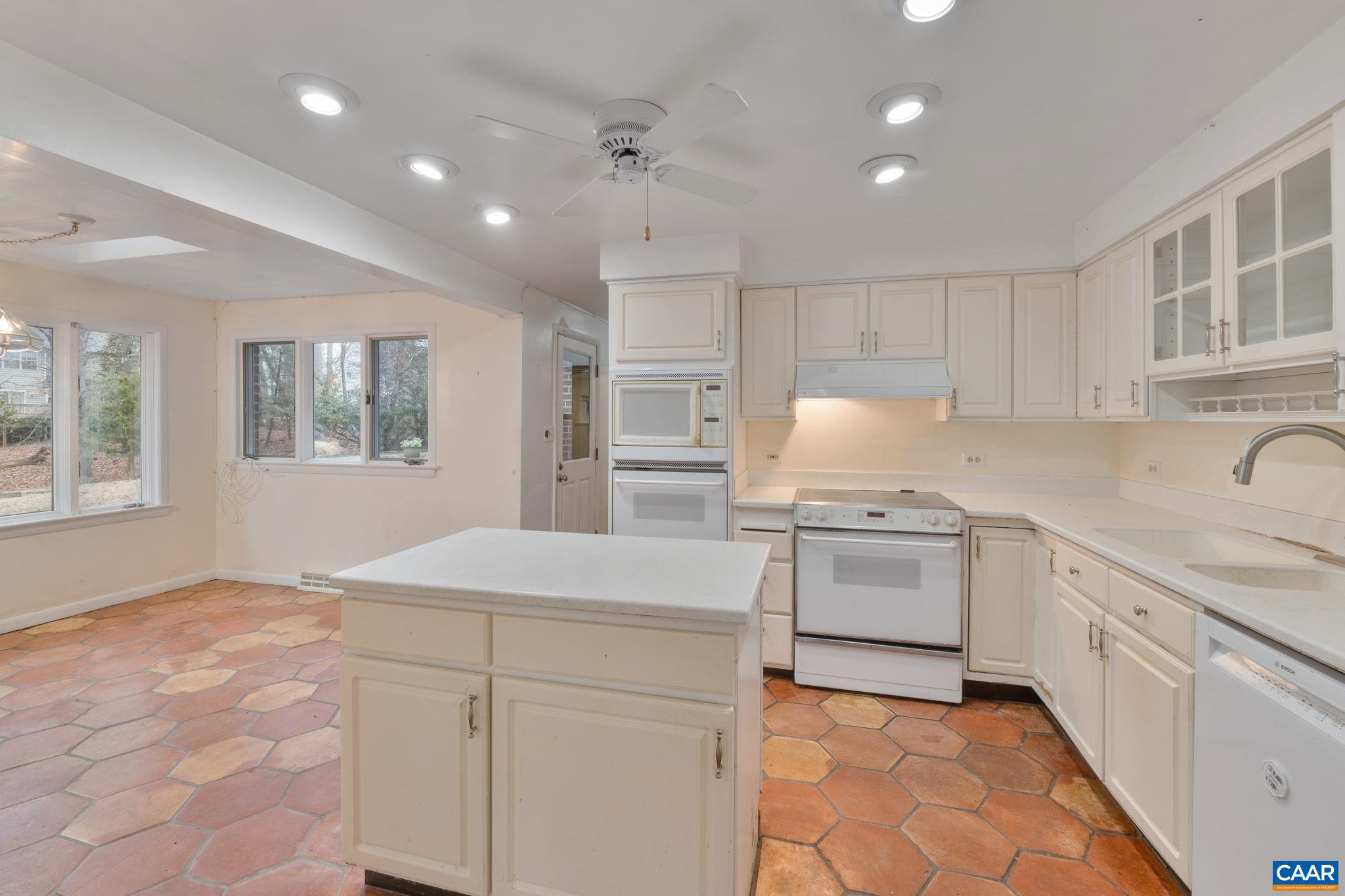 NORTHFIELDS - Residential