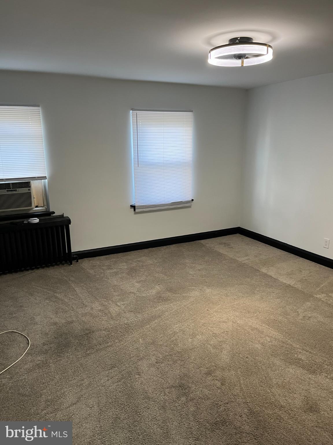 1310 STAPLES STREET NE