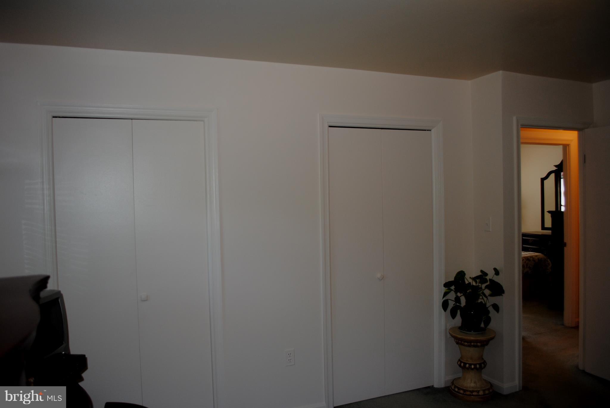 ELLENWOOD - Residential