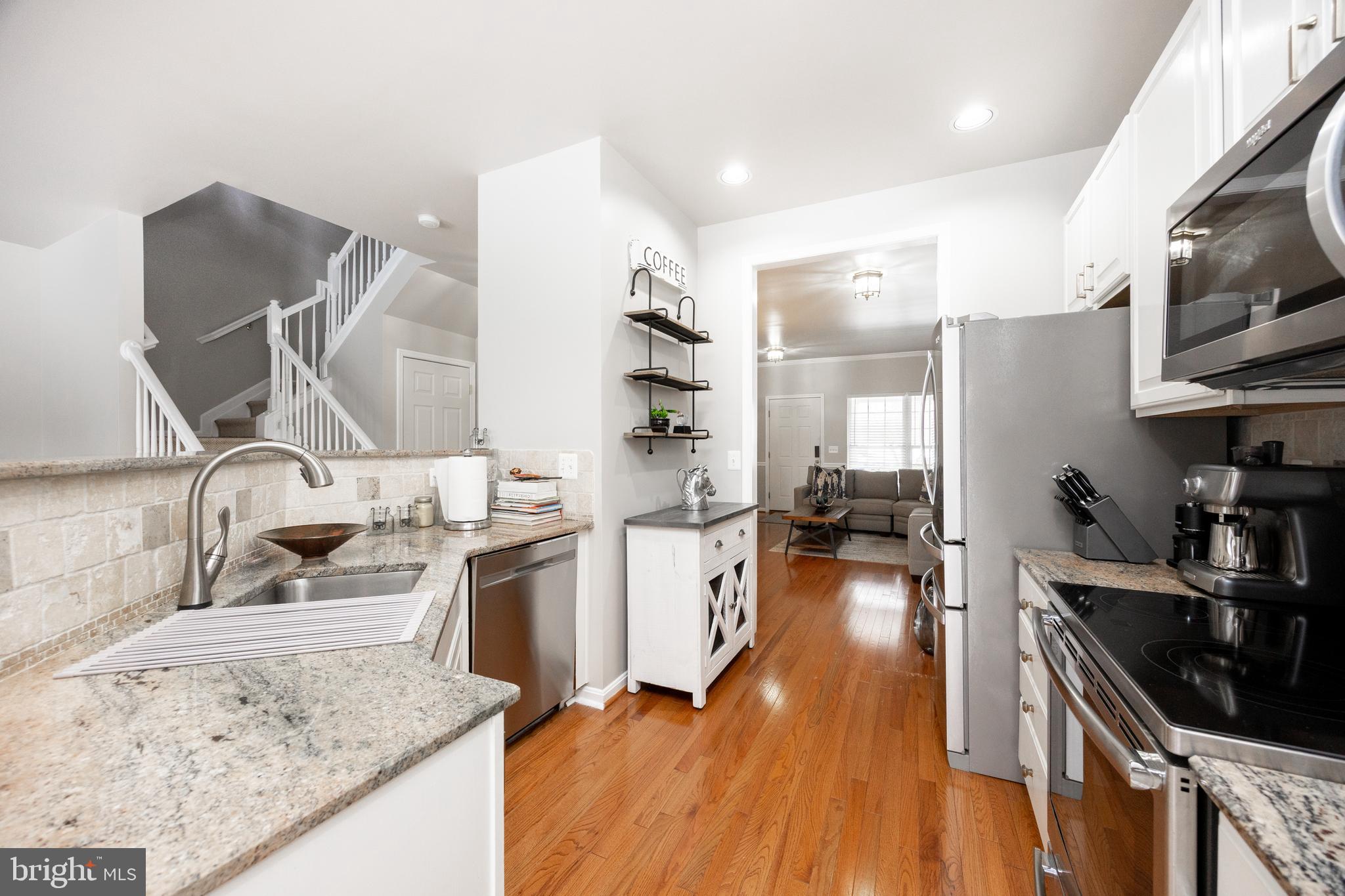 PENNS MANOR - Residential